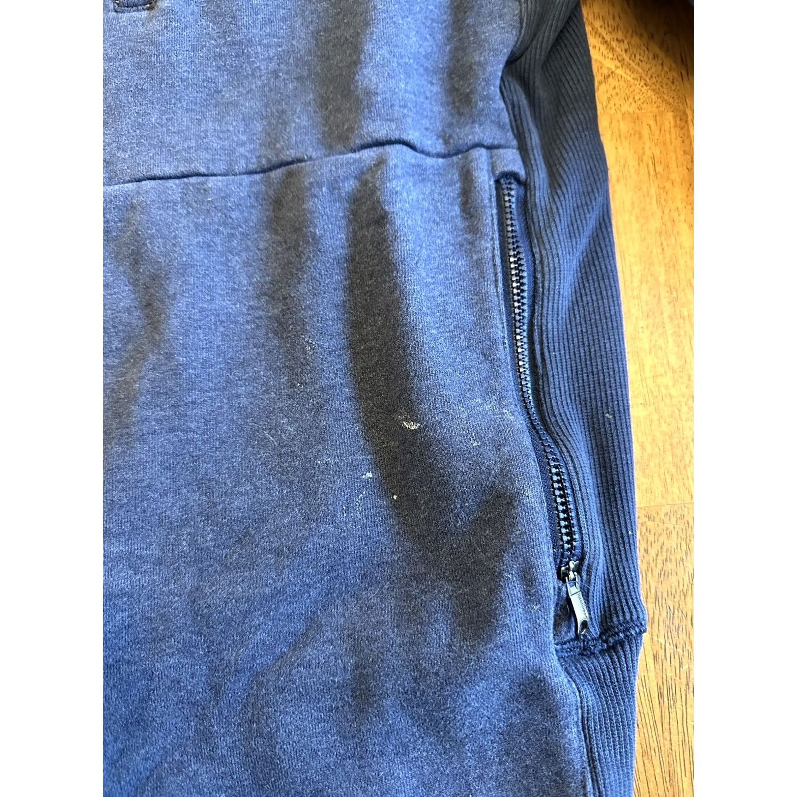 Lululemon Lululemon Full Zip Hoodie Sweatshirt Large Cargo Navy Blue Womens Regular Zip Hooded Pockets Activewear Size L / US 10 / IT 46 - 5 Thumbnail