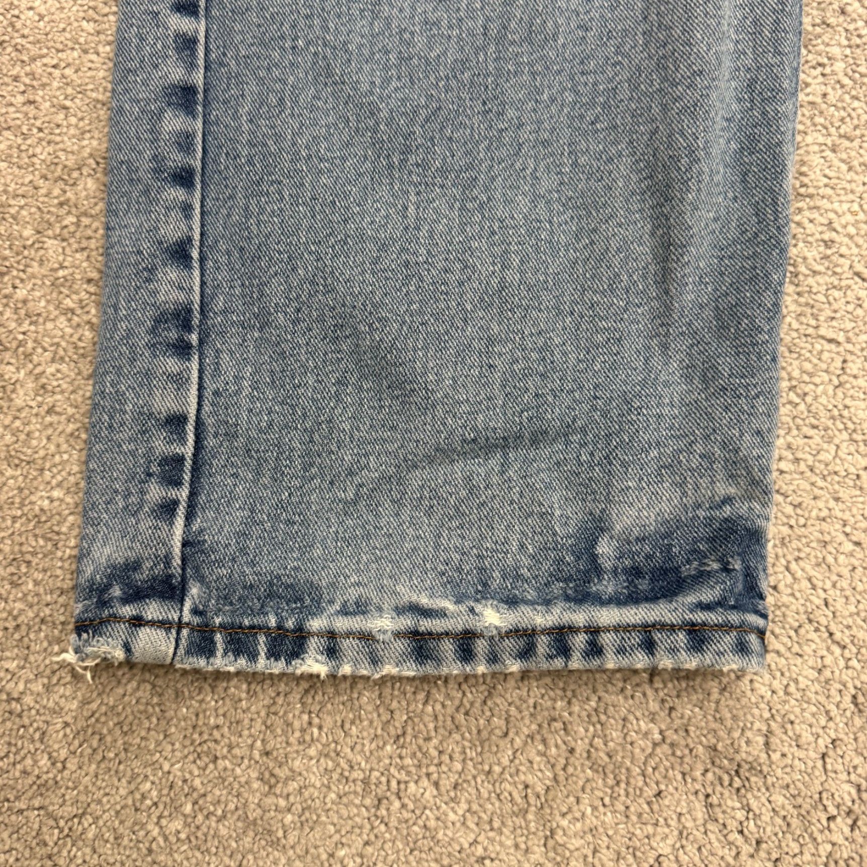Wrangler Wrangler Jeans Mens 44x30 Blue Relaxed Fit Straight Leg Denim Cotton Medium Wash Size US 43 - 7 Thumbnail