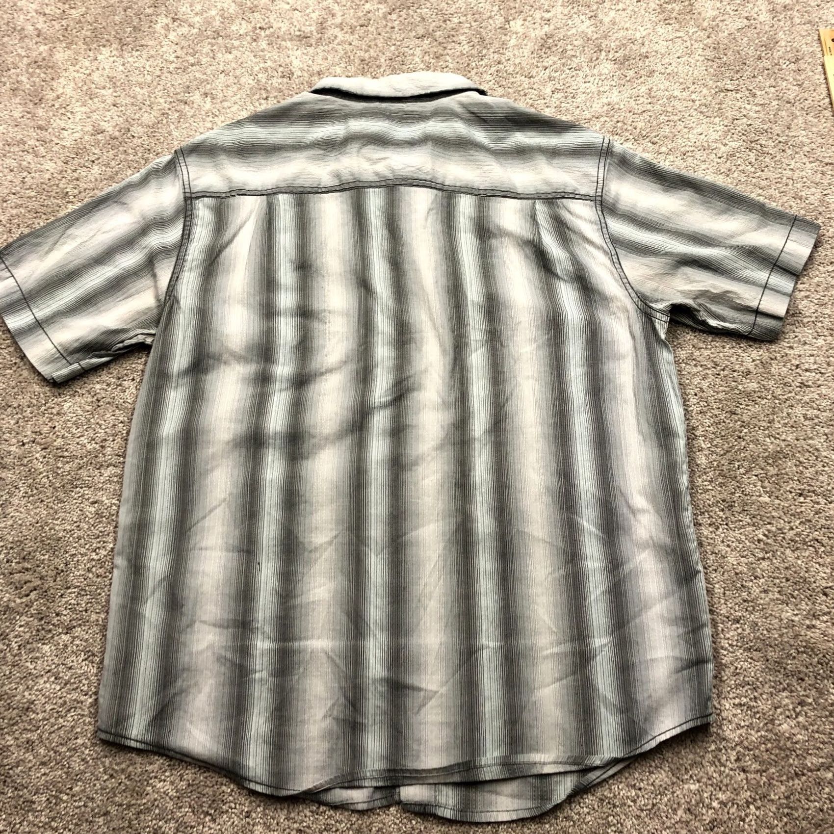 Prana PrAna Mens Shirt L Button Stripe Short Sleeve Outdoor Cotton Blend Gray Size US L / EU 52-54 / 3 - 7 Thumbnail