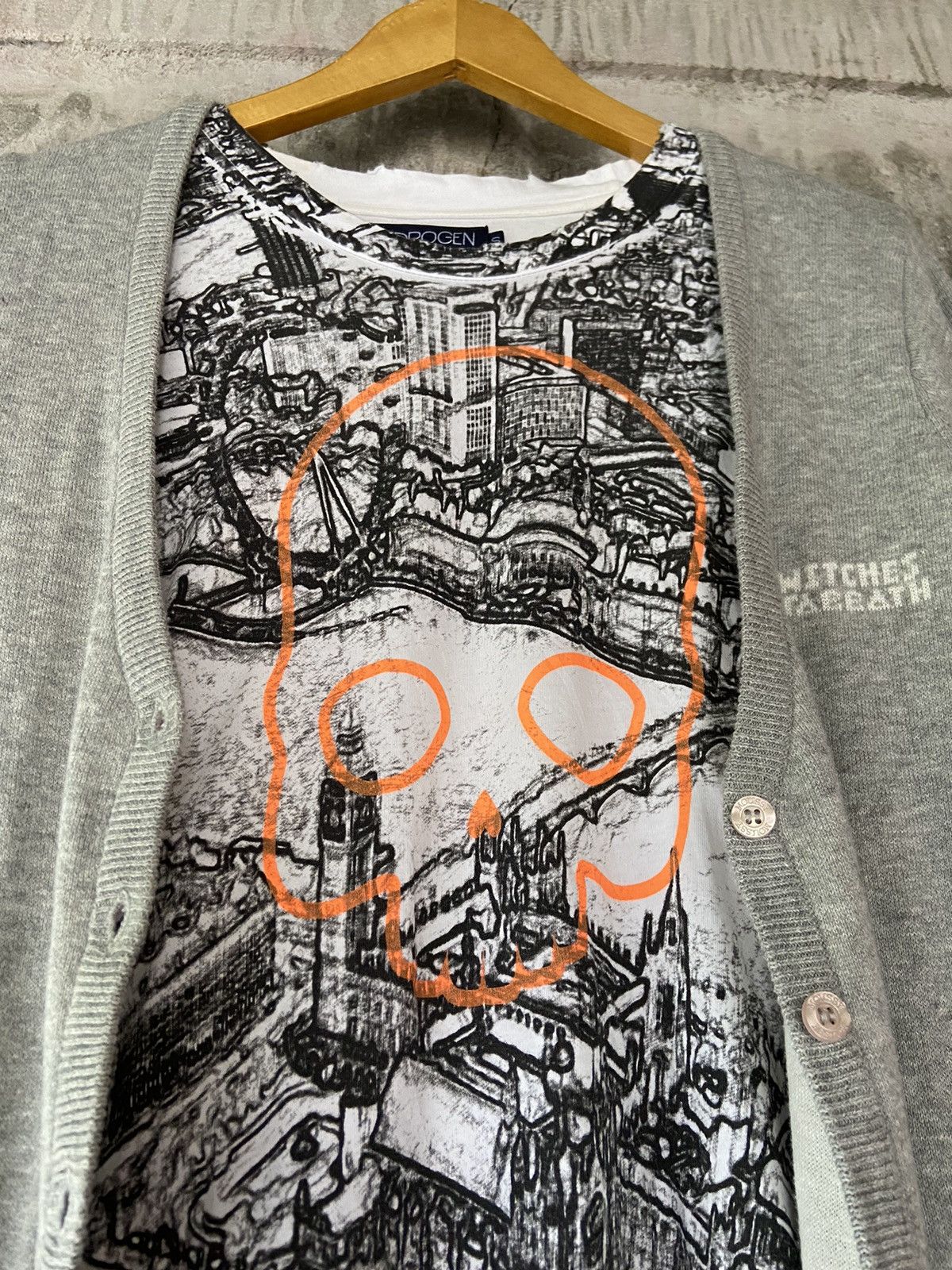Beauty Beast × Hysteric Glamour × Japanese Brand WITCHES SABBATH MOUSSY KNIT 2 IN 1 HYDROGEN DISTRESSED TEE Size US M / EU 48-50 / 2 - 3 Thumbnail