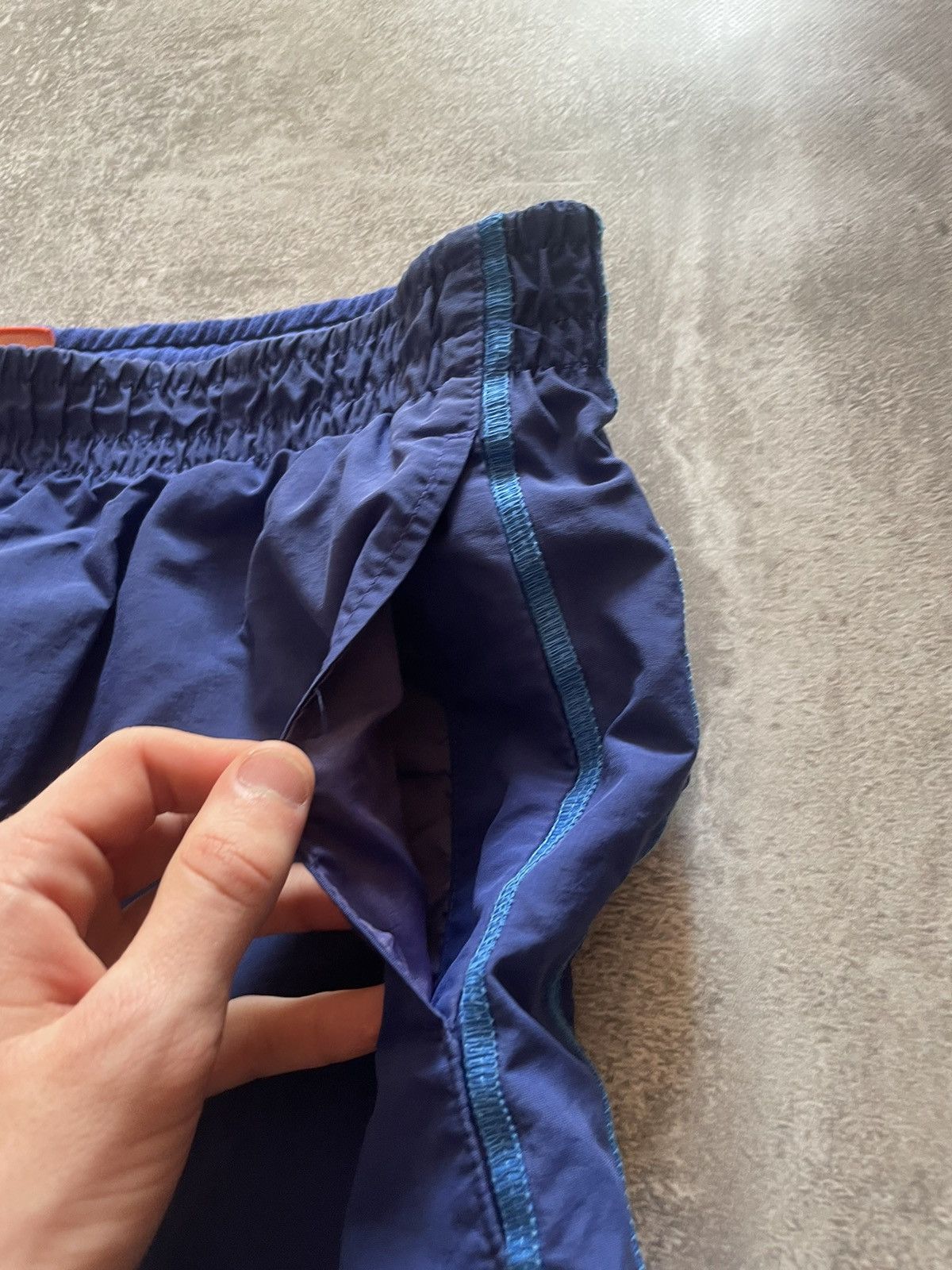 Nike × Vintage Vintage Nike Blue Nylon Shorts Swoosh Logo Y2K Size US 36 / EU 52 - 3 Thumbnail