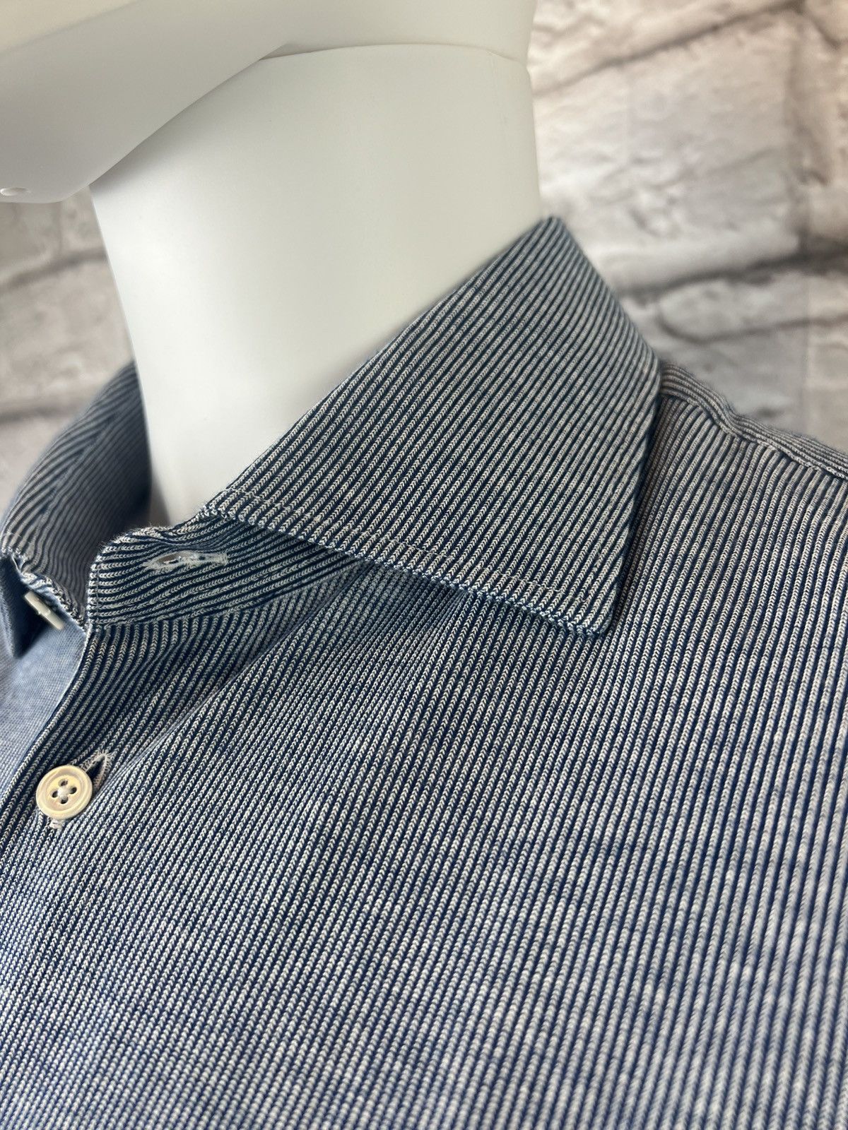 Maurizio Baldassari Maurizio Baldassari Brera Textured Micro‑Stripe Shirt – XL Size US XL / EU 56 / 4 - 5 Thumbnail