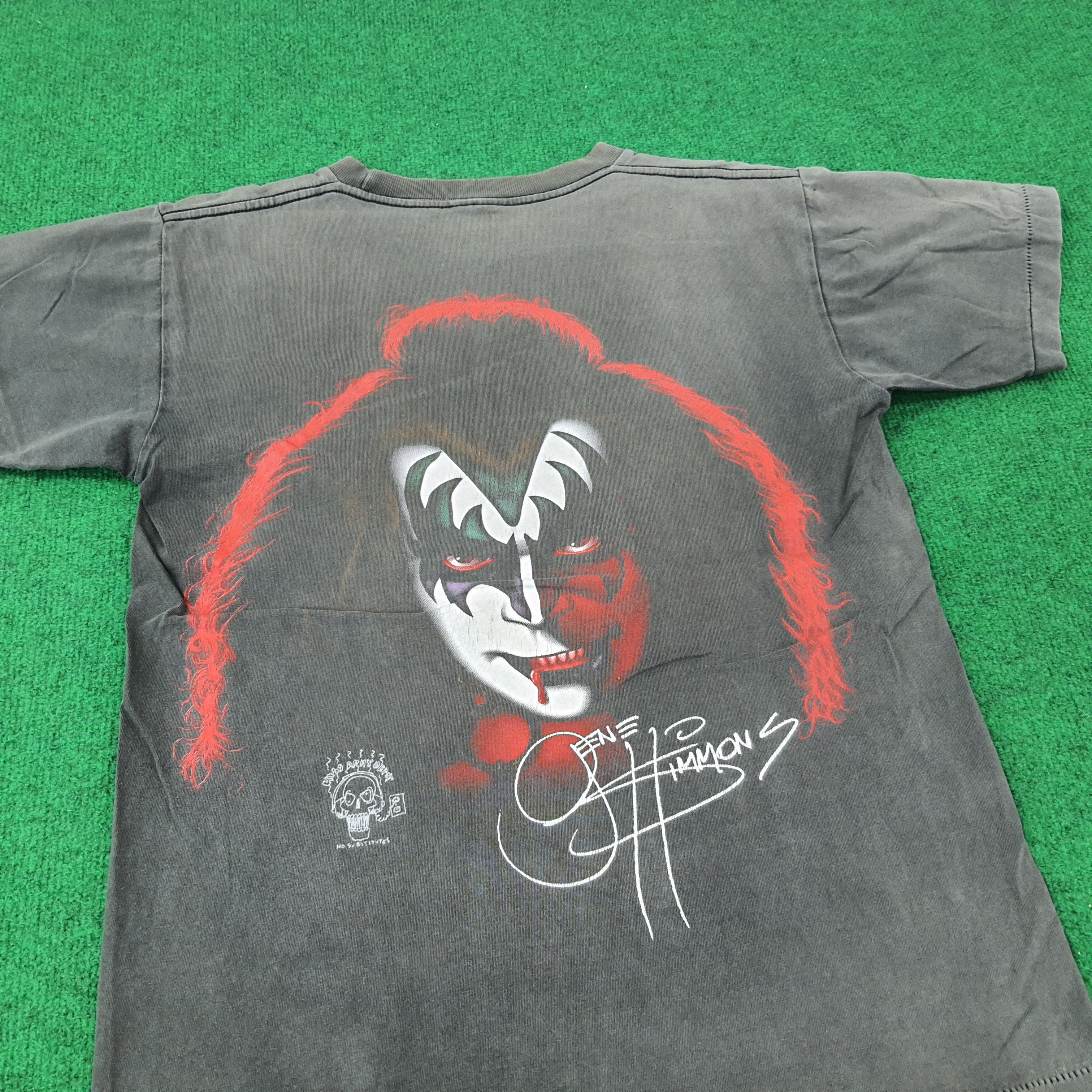 Band Tees Vintage Gene Simmons The Demon Kiss Band Tshirt C249N50 Size US M / EU 48-50 / 2 - 5 Thumbnail