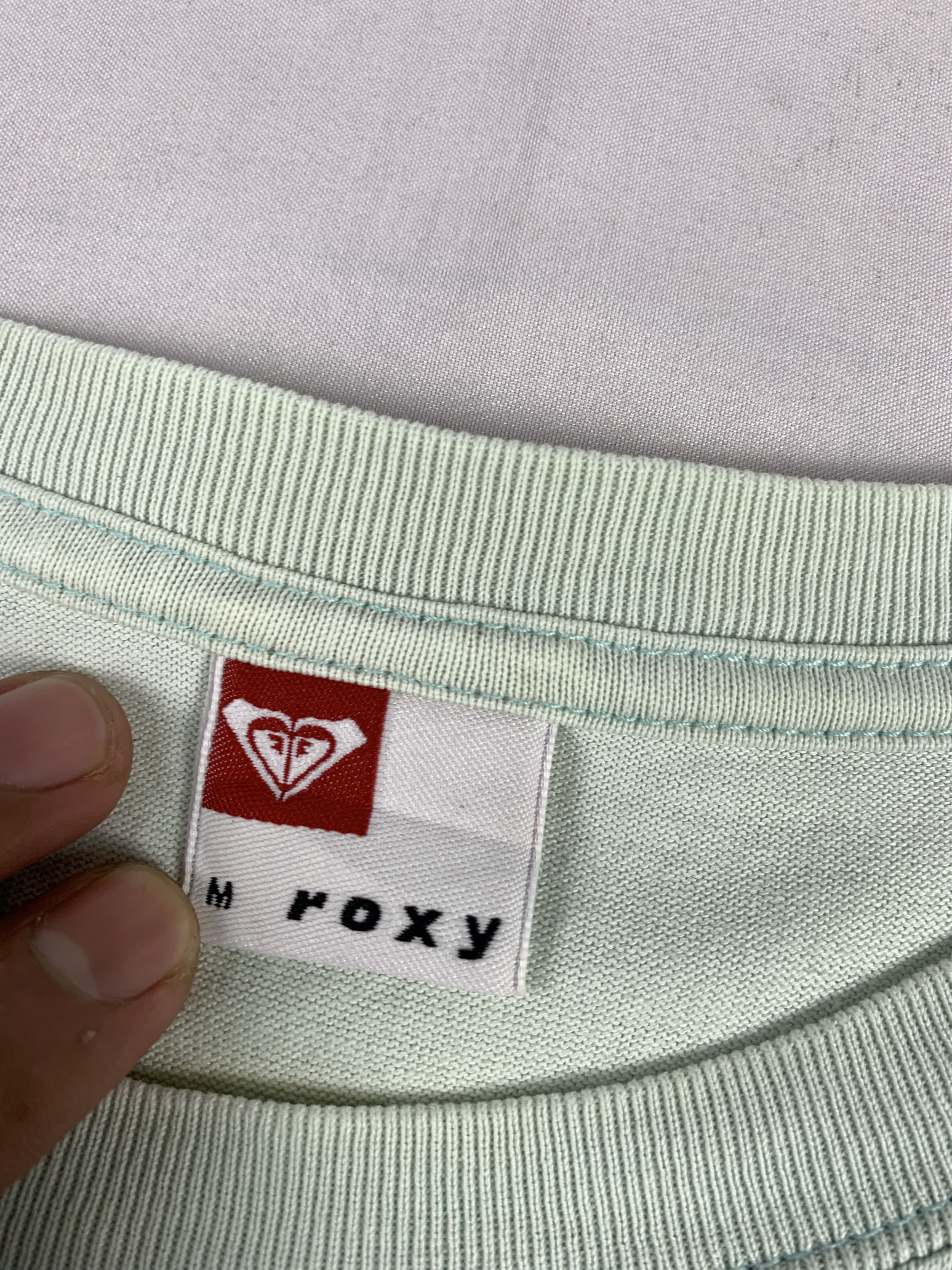 Quiksilver 2000s Roxy Neutral Green Tee (M) Size M / US 6-8 / IT 42-44 - 9 Thumbnail