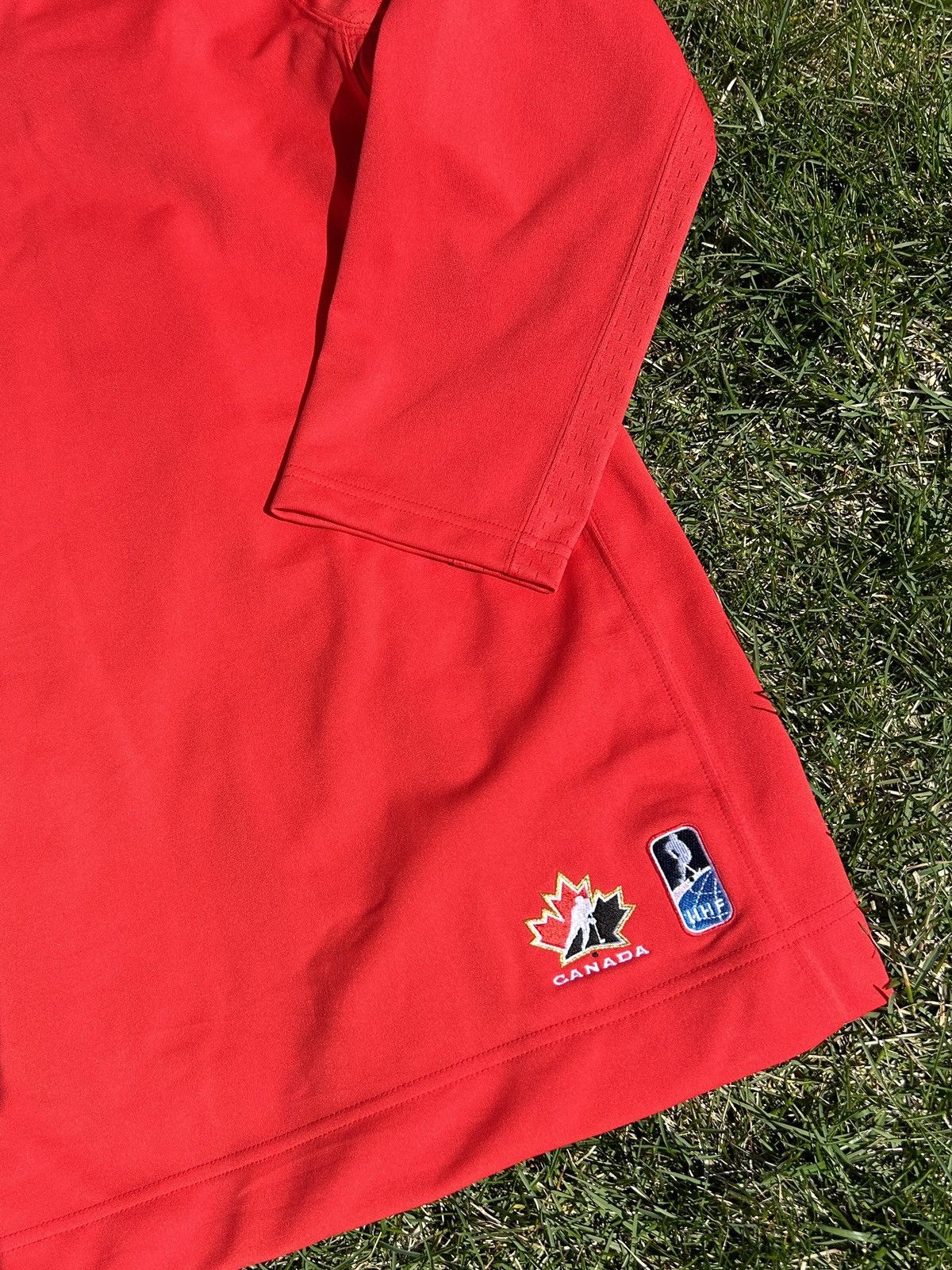 NHL × Nike Nike 2014 Sochi Olympics Team Canada Jersey Size US XS / EU 42 / 0 - 4 Thumbnail