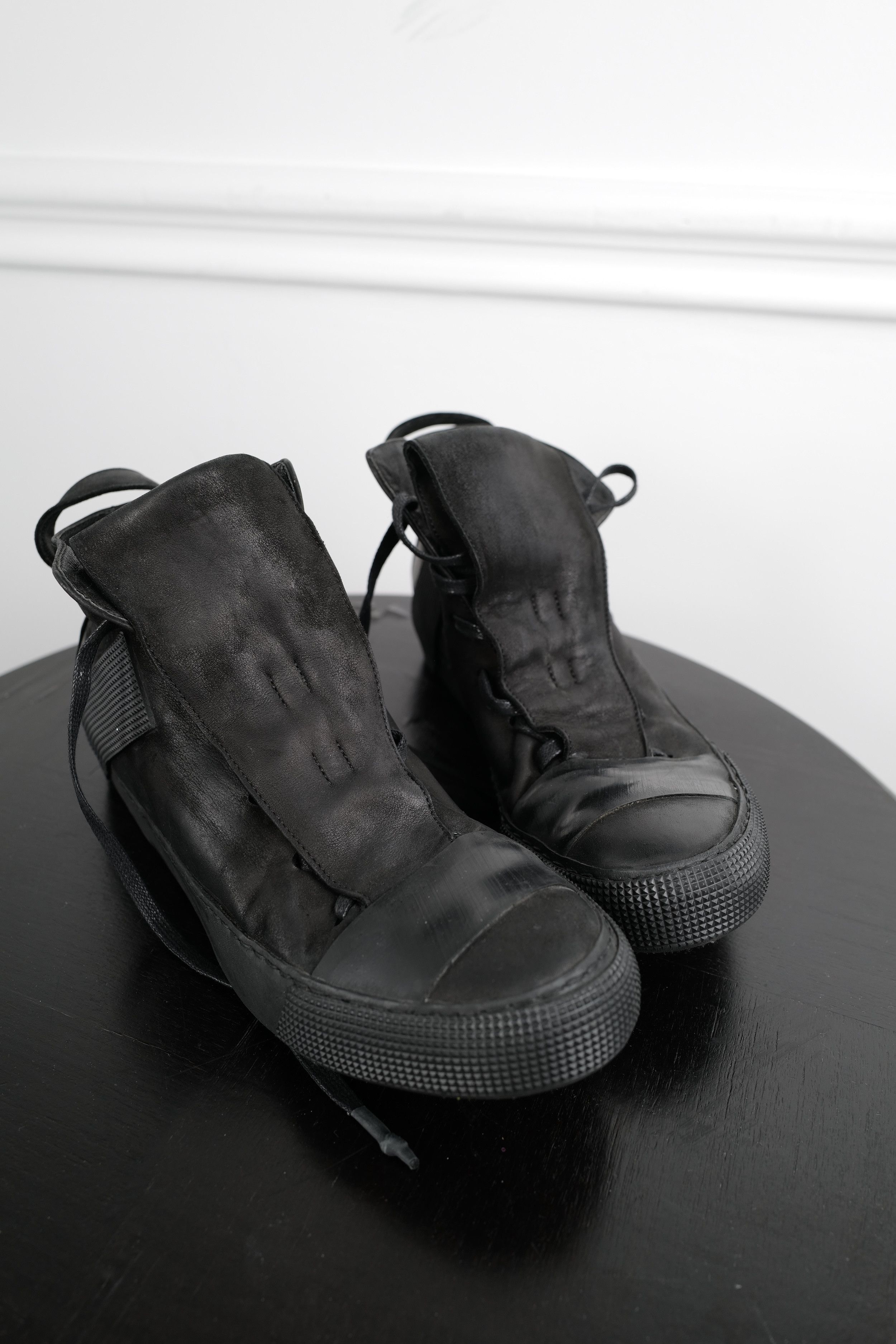 Individual Sentiments HI-TOP SHOES HANDCRAFTED Size US 8 / IT 38 - 14 Thumbnail