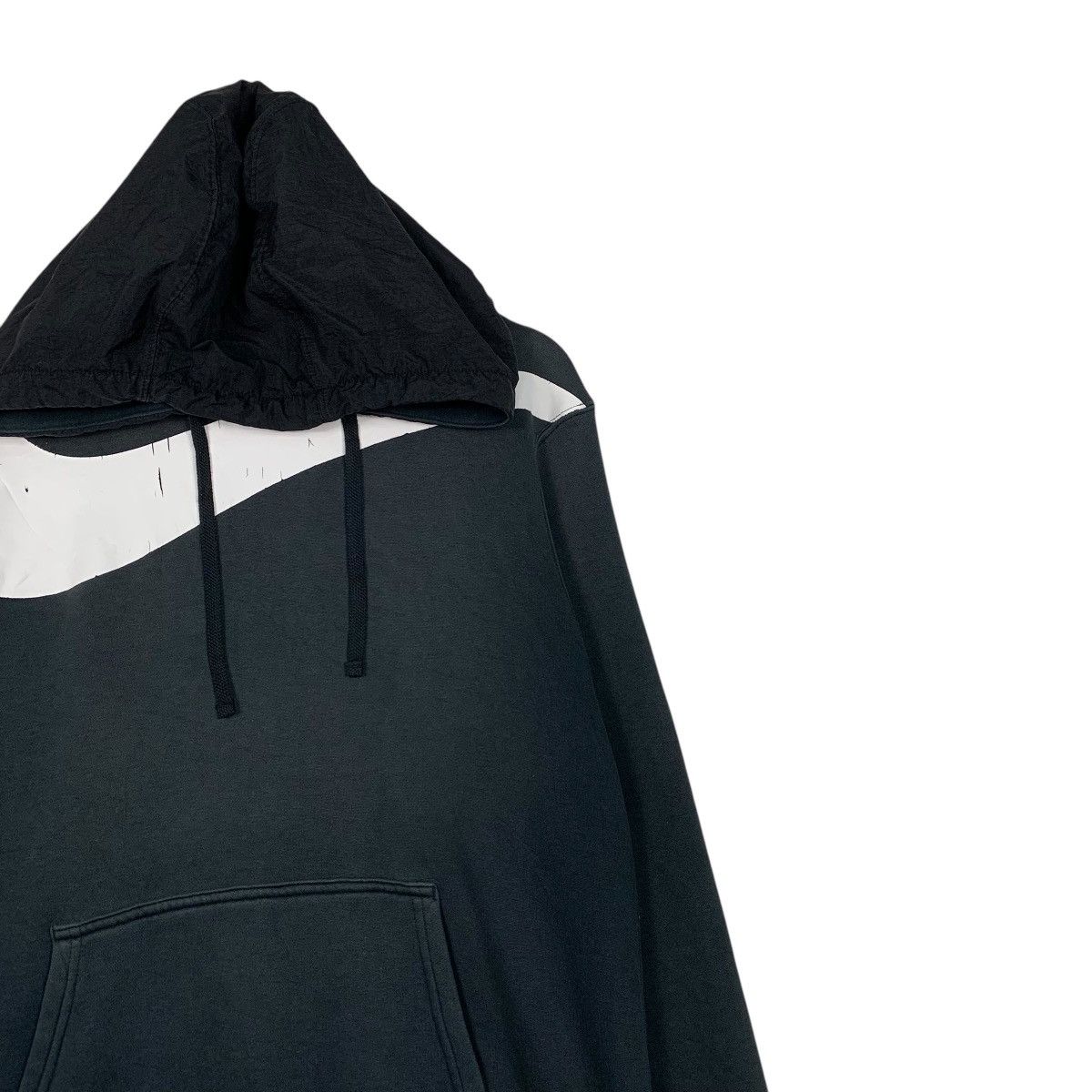 Nike Vintage Nike Swoosh Big Logo Pullover Hoodie Size US L / EU 52-54 / 3 - 5 Thumbnail