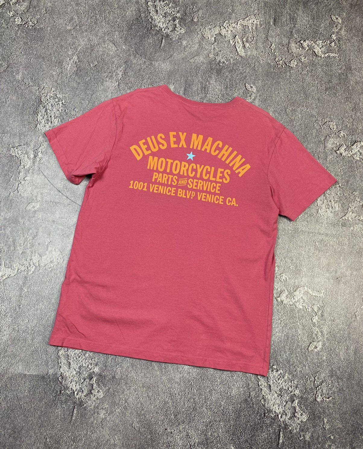 Deus Ex Machina × Vintage Y2K Deus Ex Machina Streetwear T-shirt Size US XL / EU 56 / 4 - 2 Thumbnail