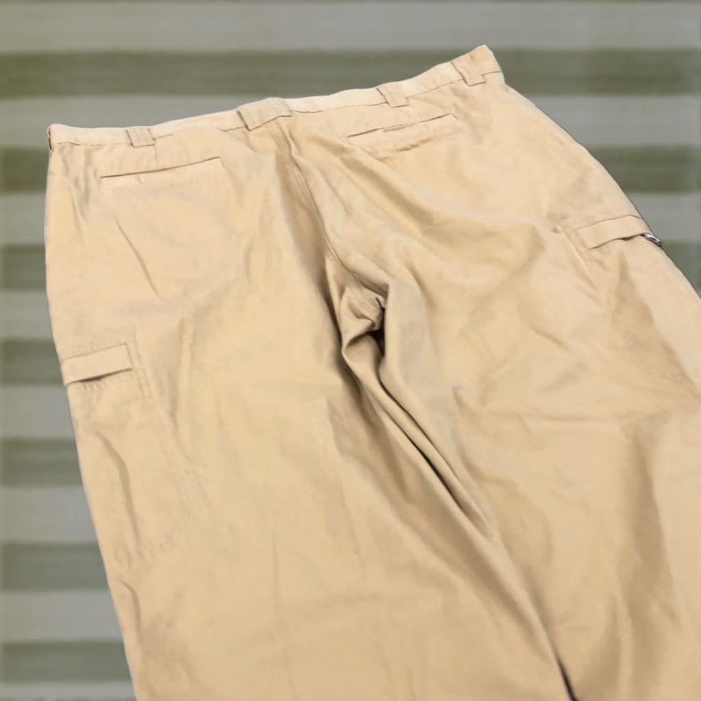 Vintage LL Bean Men's Natural Fit Khaki Cargo Hiking Pants 44x31 Beige Cargo Pocket Pants Men Outdoors Size US 44 / EU 60 - 1 Thumbnail