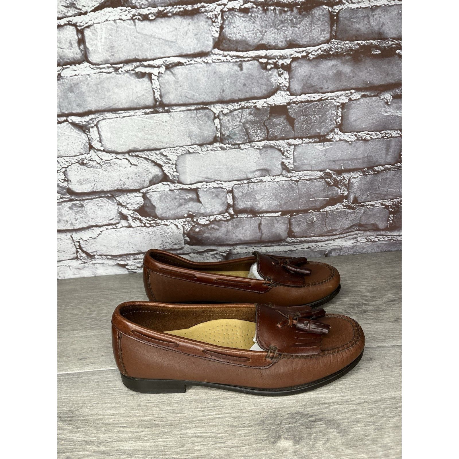 Bass GH BASS Jackie Brown Leather Kiltie Tasseled Slip-On Loafers Size US 7.5 / IT 37.5 - 13 Thumbnail