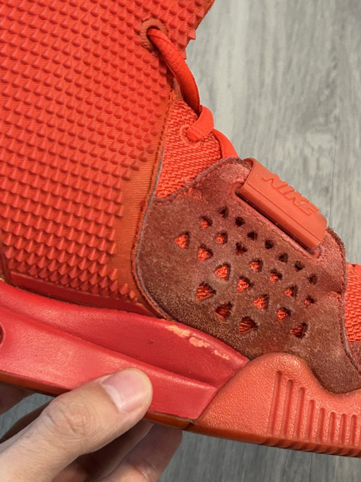 Kanye West Kanye West X Nike Air Yeezy 2 SP Red October Size 10.5 Size US 10.5 / EU 43-44 - 22 Thumbnail