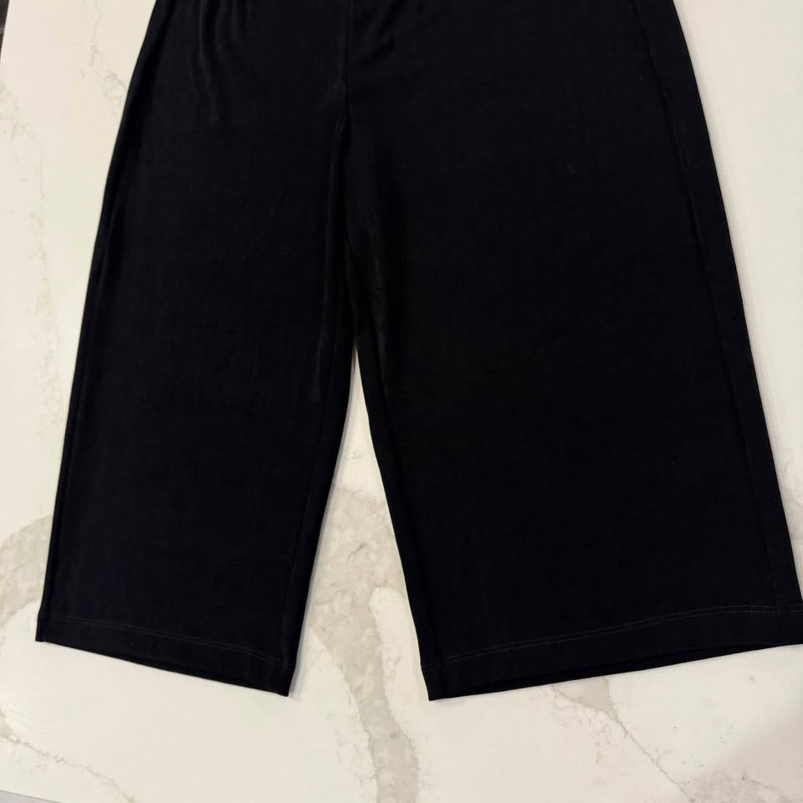 Chicos Chicos NWT Travelers Women Meredith Crop Pants Size 2 Black Size 34" / US 12 / IT 48 - 2 Thumbnail