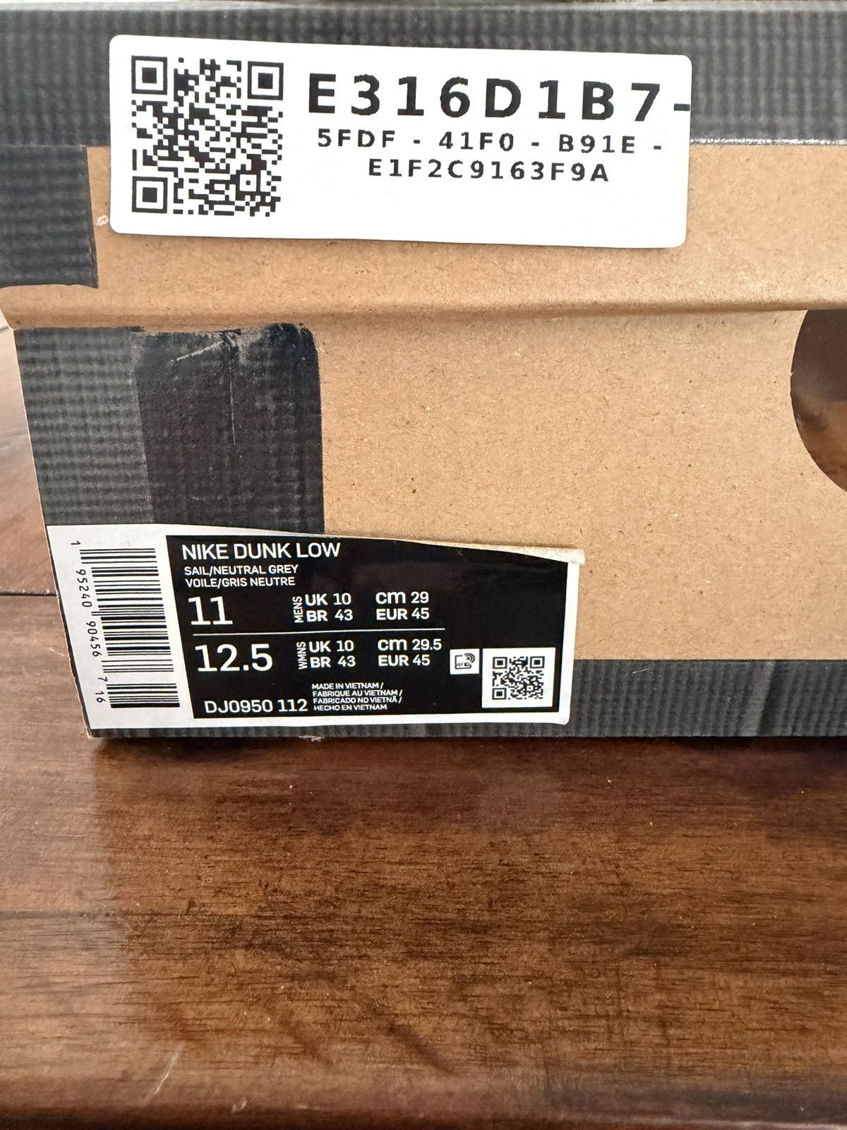 Nike × Off-White Nike x Off-White dunk low lot 18/50 Size US 11 / EU 44 - 6 Thumbnail