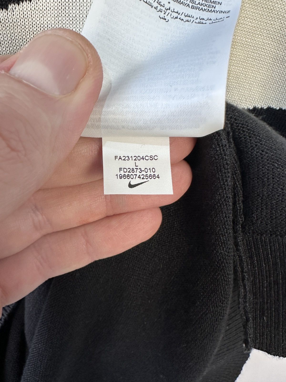 Nike Nike Sportswear Big Swoosh Knit Sweater Vest Preppy Size L Size US L / EU 52-54 / 3 - 9 Thumbnail