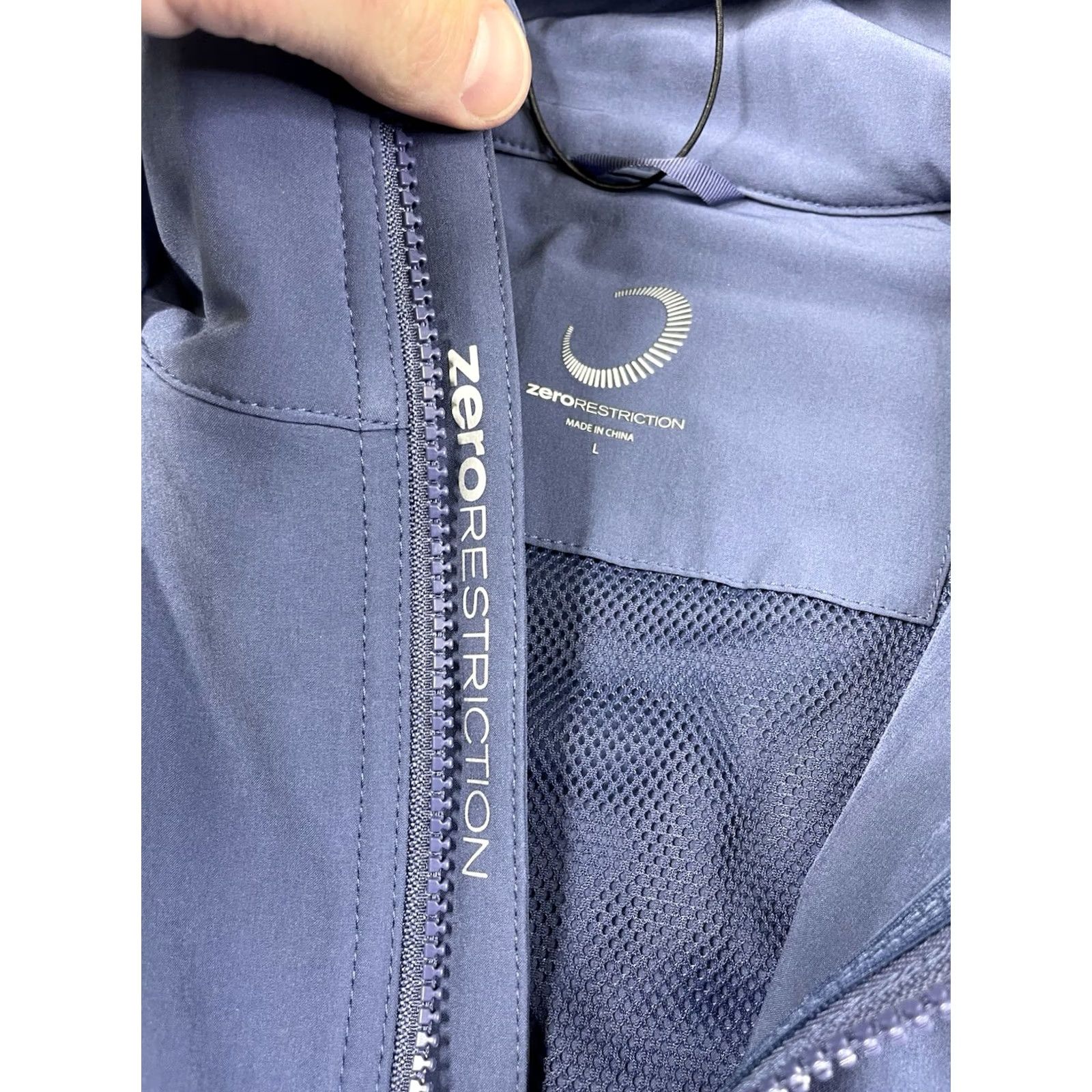 Vintage NWT Zero Restriction Windbreaker Jacket Storm Blue L Womens Hooded Golf Zip NWT Size L / US 10 / IT 46 - 4 Thumbnail
