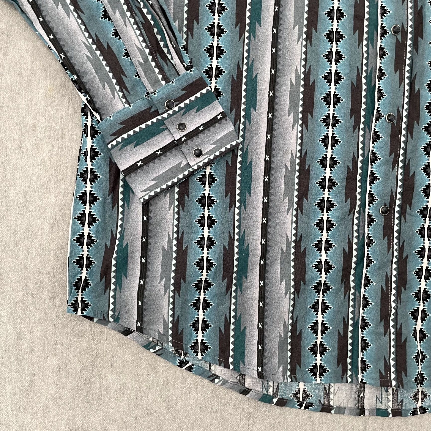 Wrangler VINTAGE Wrangler Aztec Western Shirt Adult XL Green Geometric Long Sleeve Pearl Snap Mens Size US XL / EU 56 / 4 - 4 Thumbnail