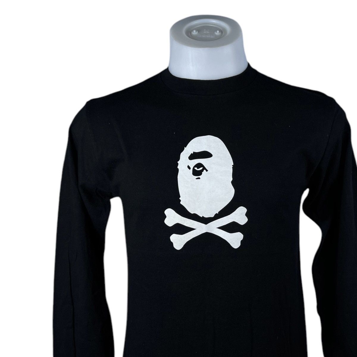 Bape A Bathing Ape Bape Brand Vintage T-Shirt Long sleeve Size US S / EU 44-46 / 1 - 1 Thumbnail