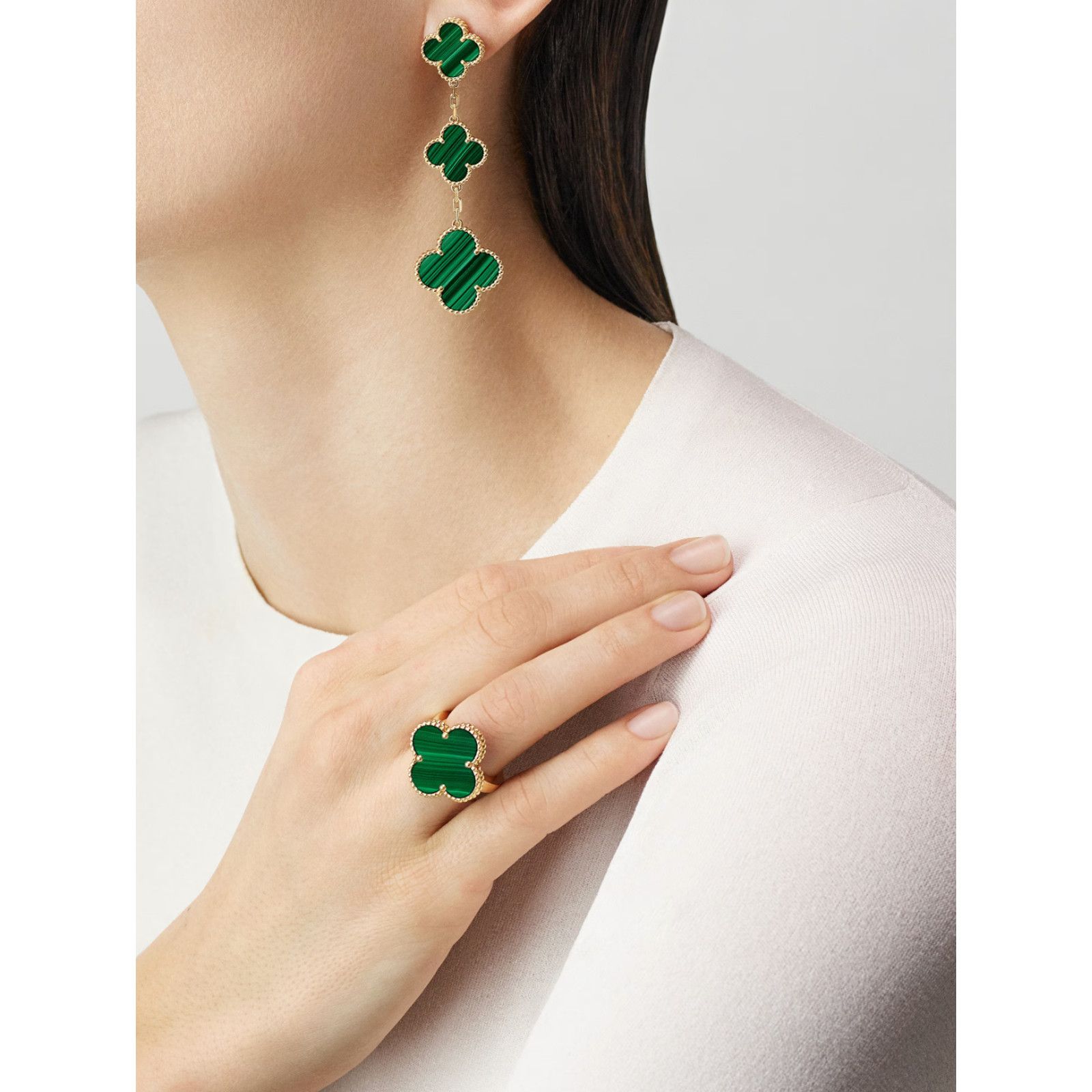 Van Cleef & Arpels Van Cleef Alhambra Earrings 3 Motifs Malachite Green Gold Size ONE SIZE - 7 Thumbnail