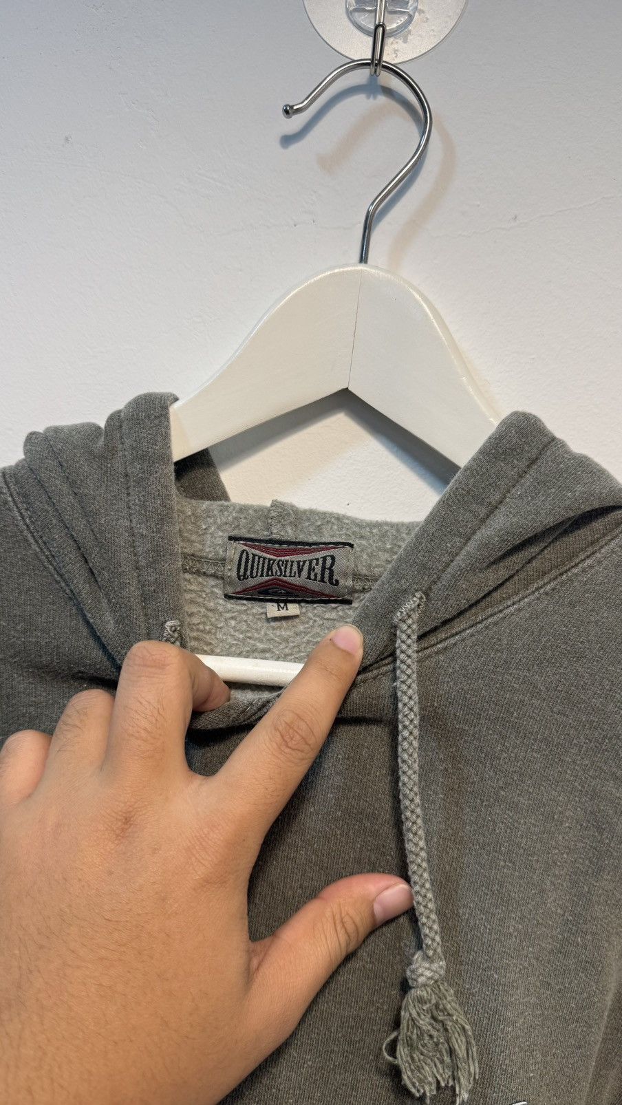 Quiksilver Vintage Quiksilver Faded Hoodies Size US L / EU 52-54 / 3 - 6 Thumbnail