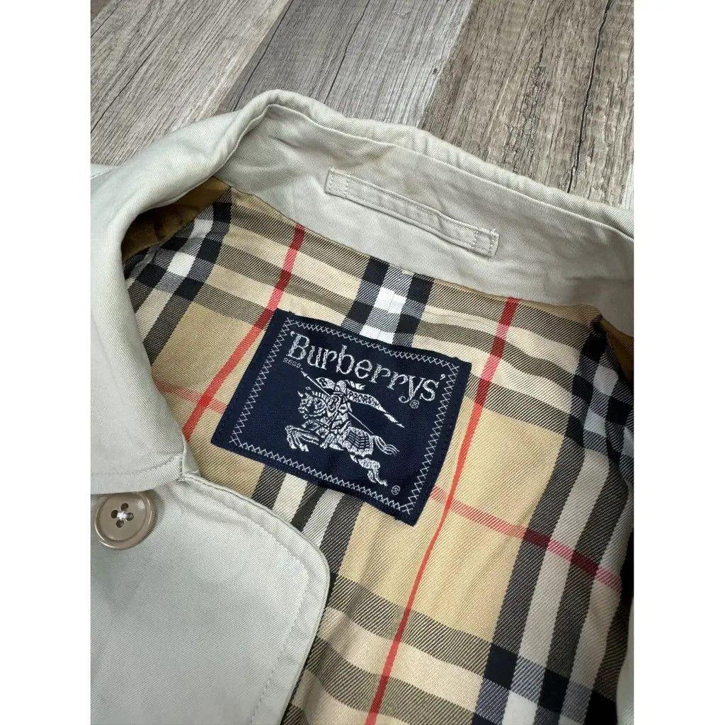 Burberry Burberry trench coat full pattern Size: fit M Size US M / EU 48-50 / 2 - 3 Thumbnail