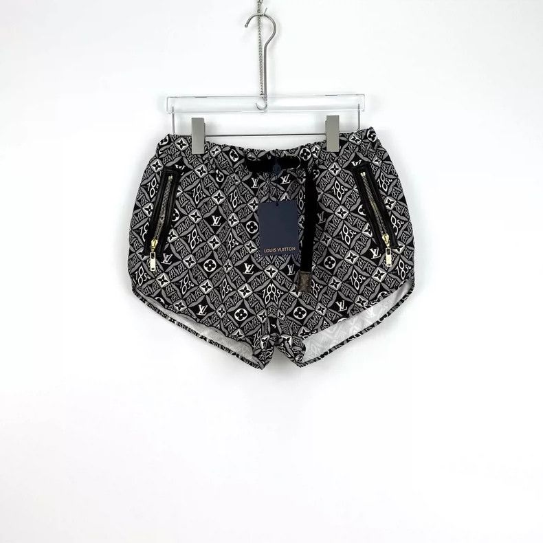 Louis Vuitton Louis Vuitton Black and white presbyopic monogrammed shorts Size 37" - 3 Thumbnail