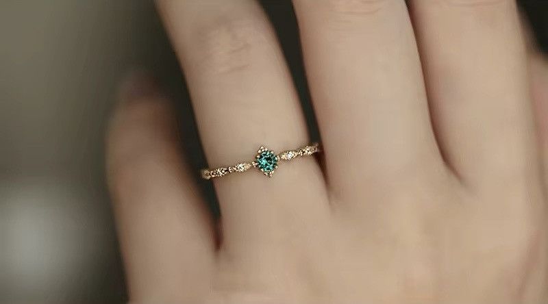 One Piece Simple Green Zircon Tail Ring (size 5-8) Size ONE SIZE - 1 Thumbnail