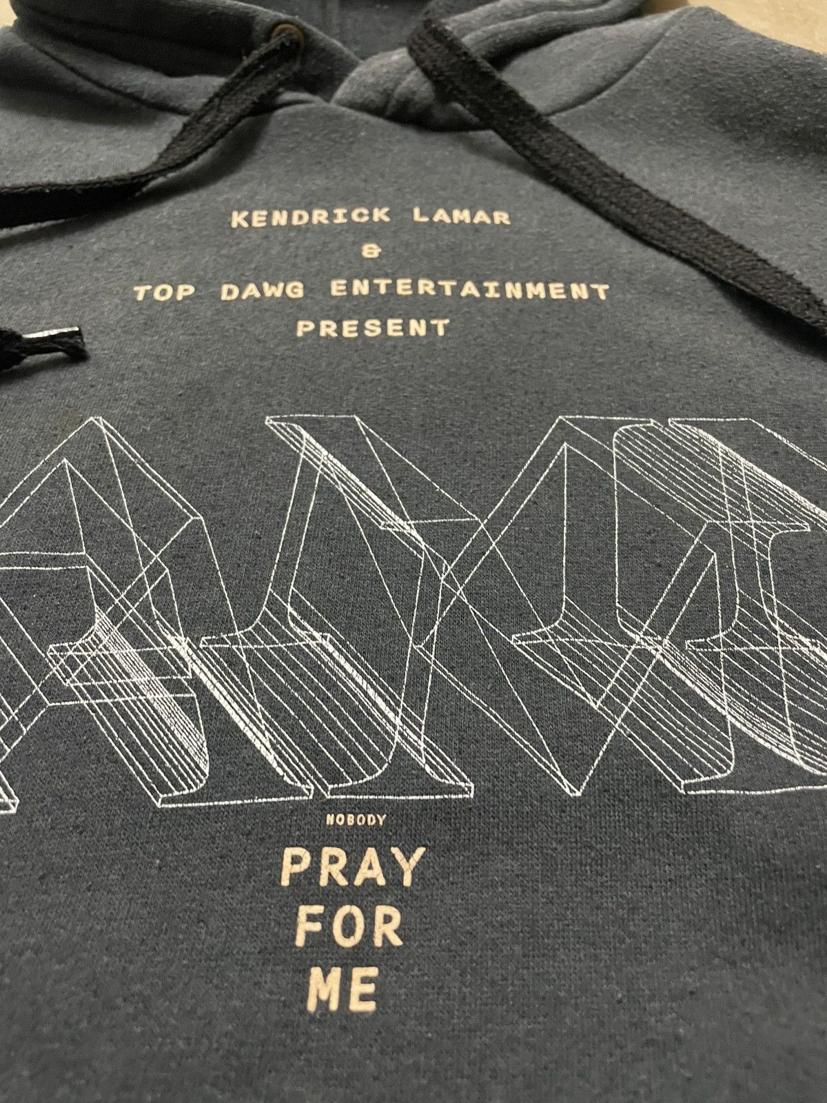 Kendrick Lamar × Rap Tees × Top Dawg Entertainment Kendrick Lamar & Top Dawg Entertainment Tour Hoodie Size US S / EU 44-46 / 1 - 3 Thumbnail