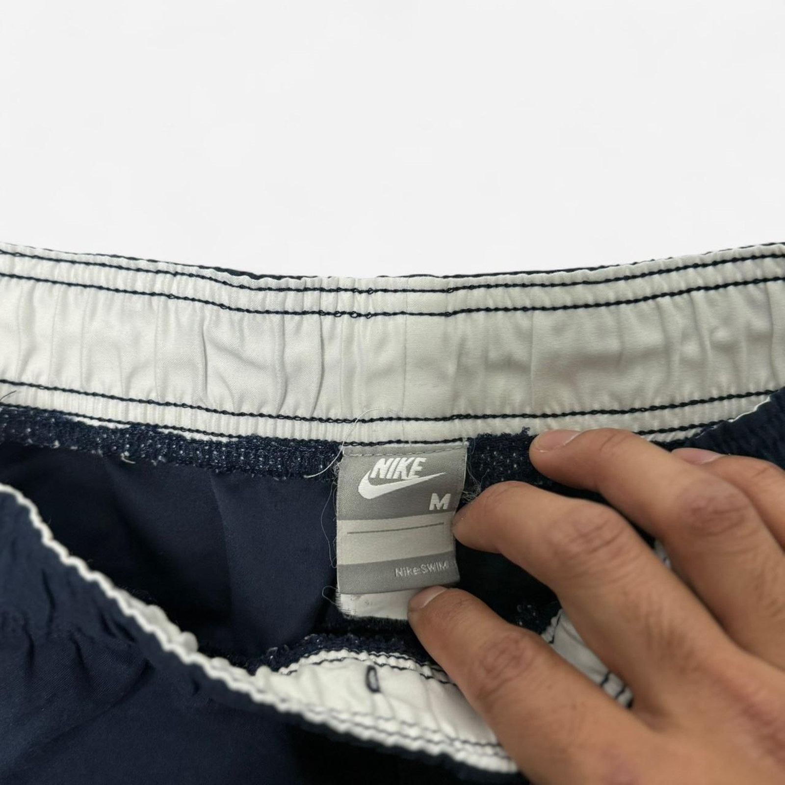 Nike Nike Y2K Navy Nike Swim Board Shorts Men’s Medium Athletic Size US 31 - 5 Thumbnail
