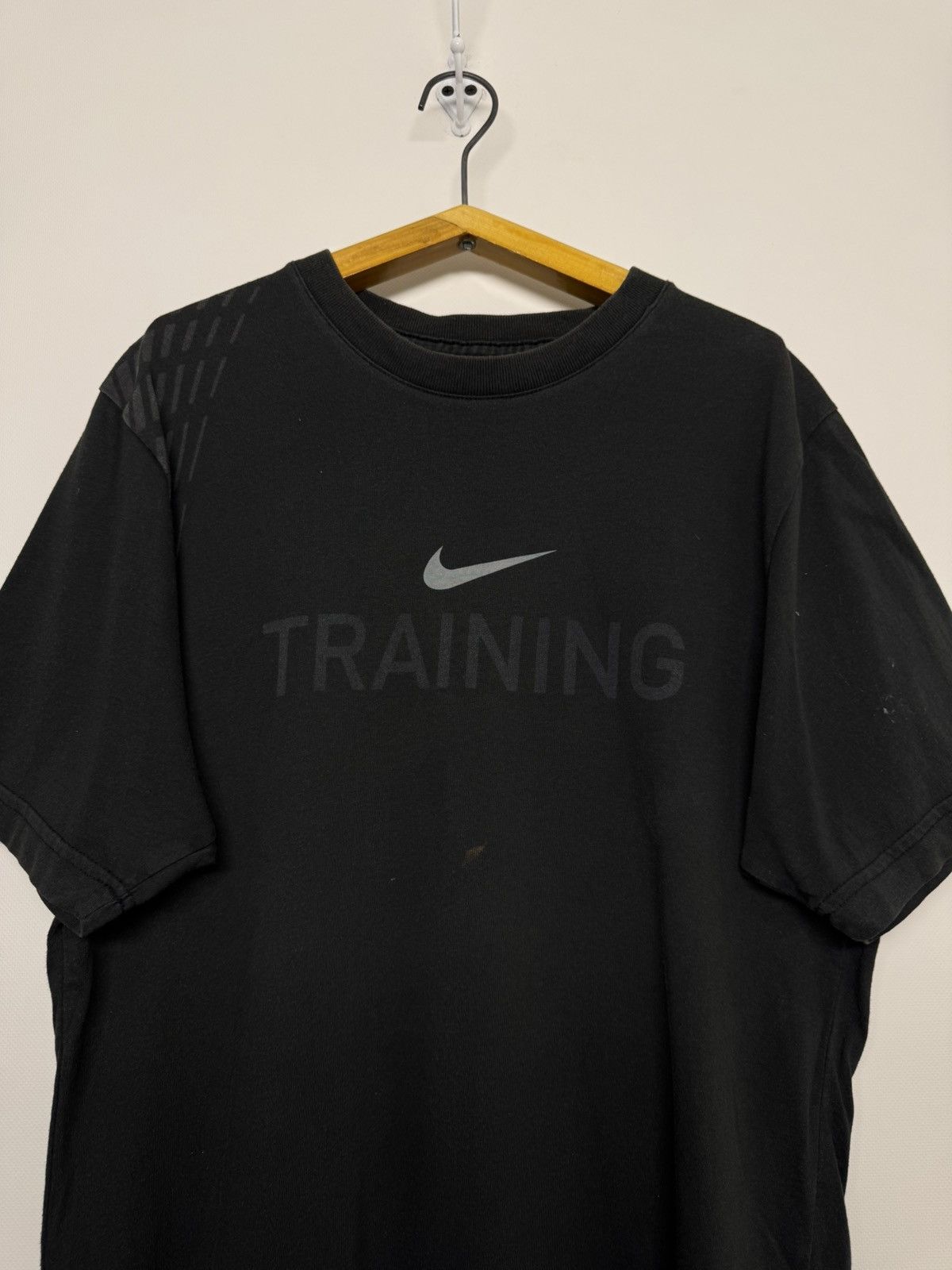Nike Vintage Nike Y2k t shirt swoosh logo 00’s Size US S / EU 44-46 / 1 - 2 Thumbnail