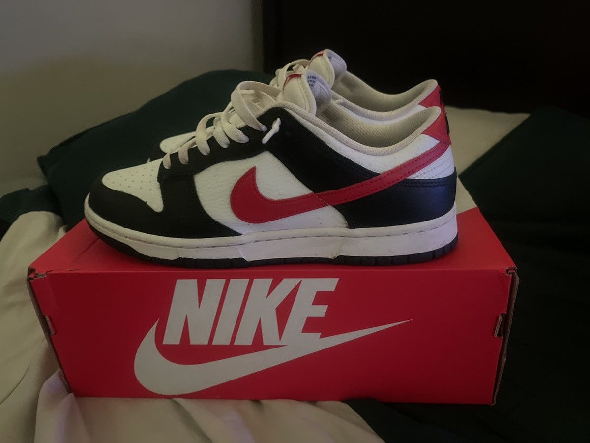 Nike Dunk Low ‘Black White Red’