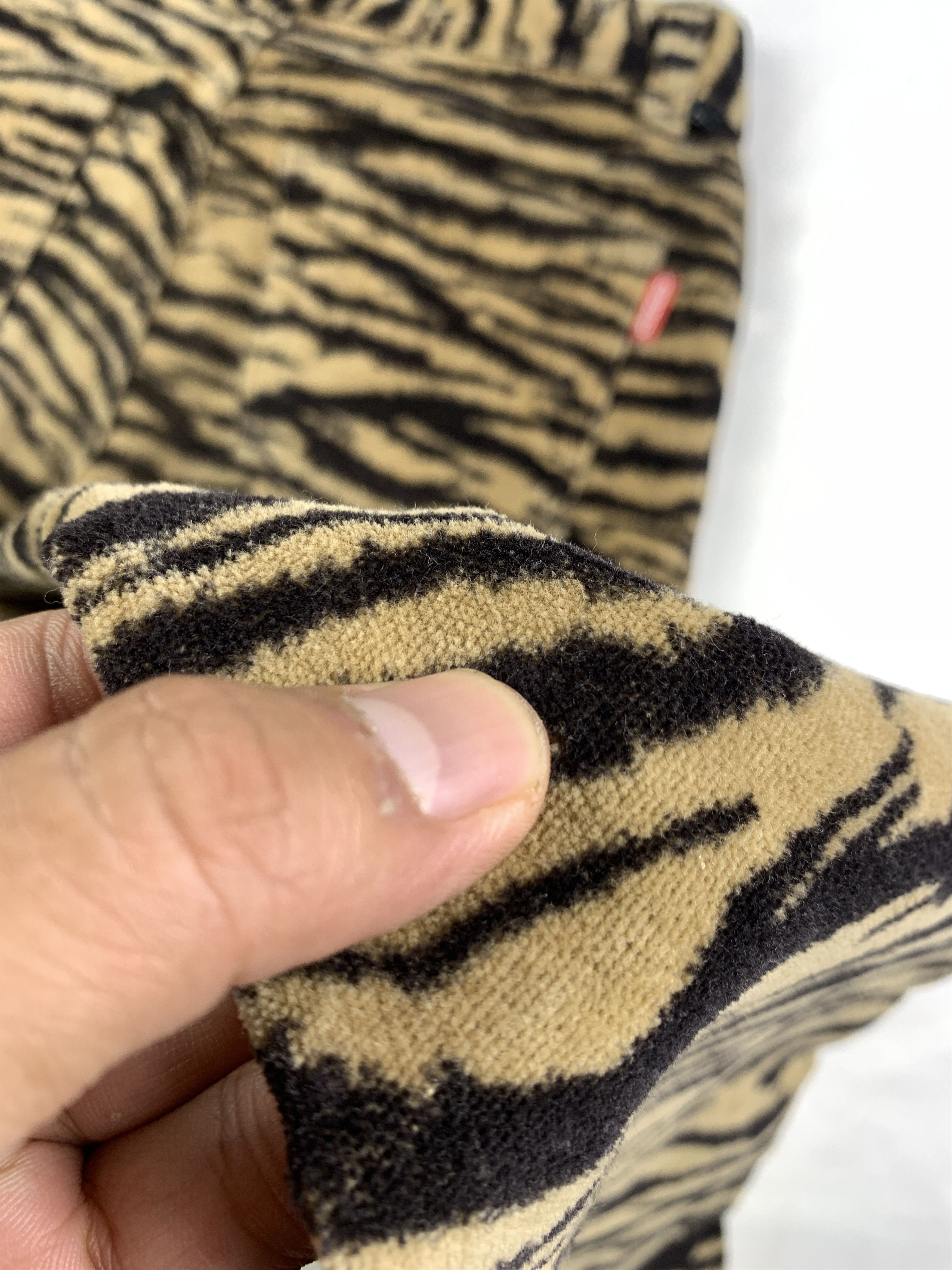 Japanese Brand Gozip Tiger Camo Bootcut Velvet Lowrise Pants (28) Size 28" / US 6 / IT 42 - 12 Thumbnail