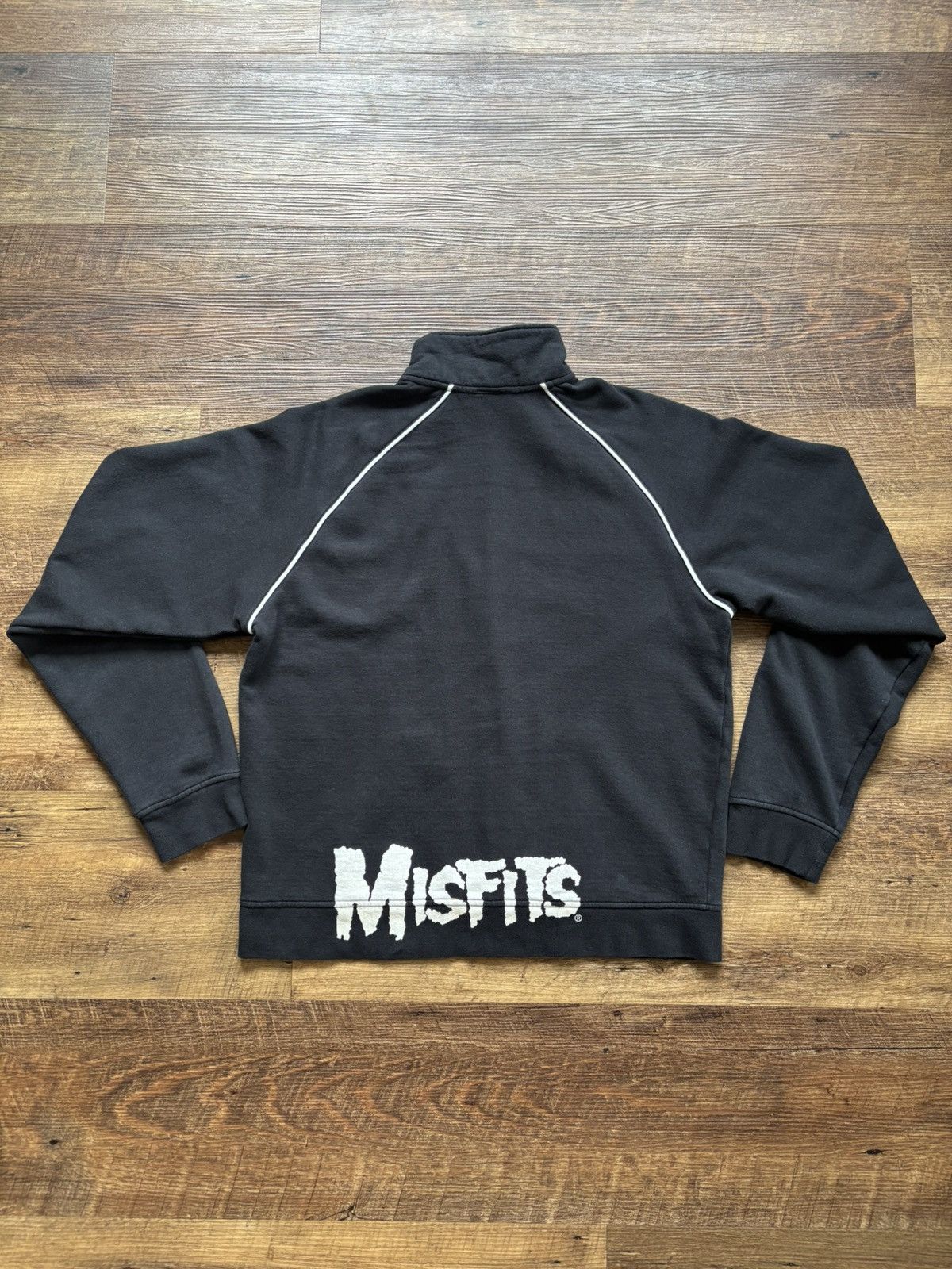 Misfits 2004 vintage misfits fiend skull AOP all over print promo Size US M / EU 48-50 / 2 - 4 Thumbnail
