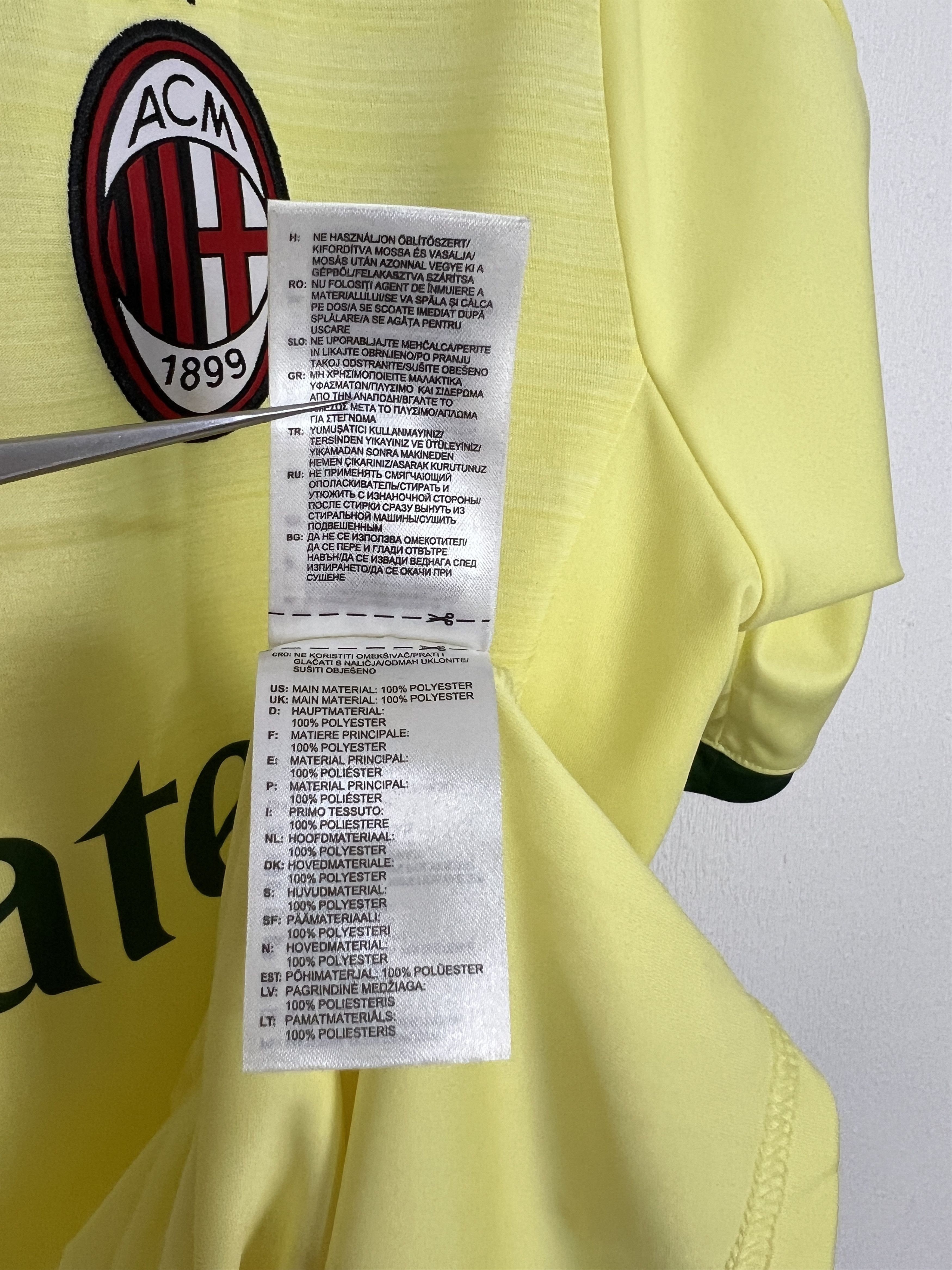 Adidas AC Milan Third football shirt 2014 Soccer Adidas Jersey Mens Size US L / EU 52-54 / 3 - 11 Thumbnail