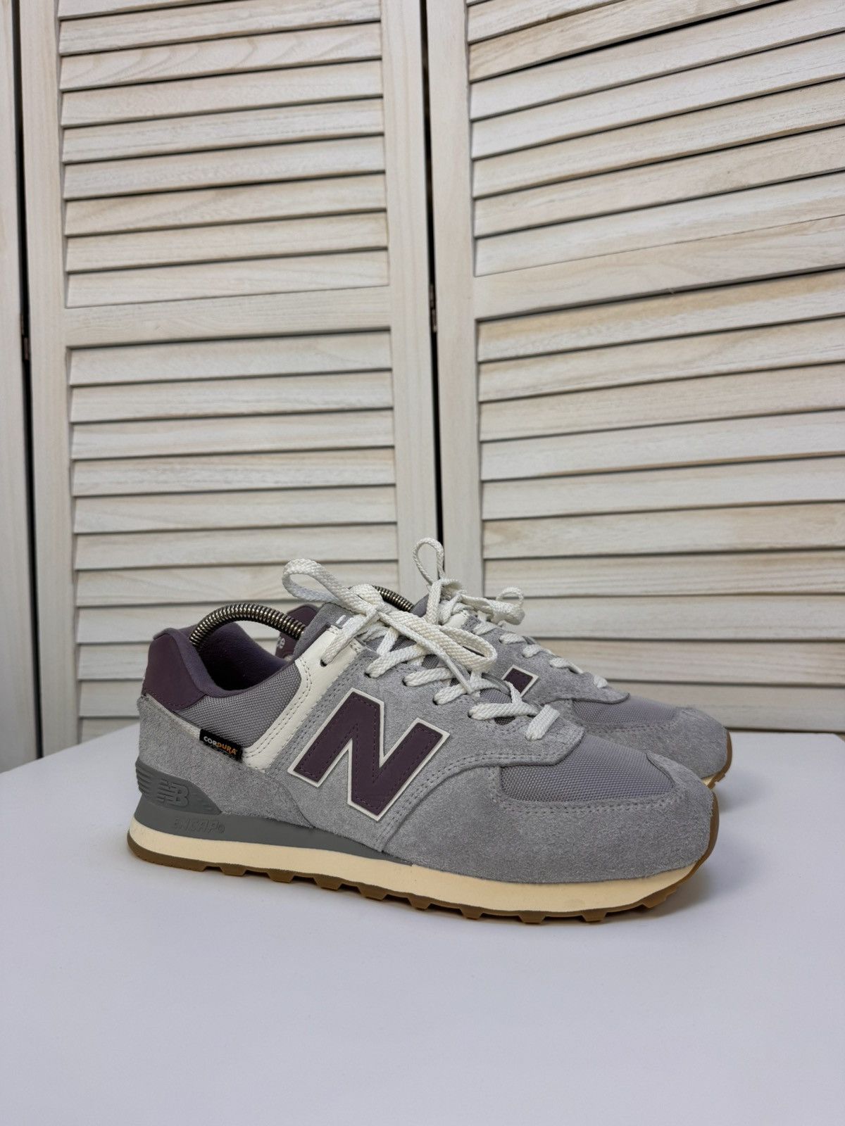 New Balance New Balance 574 Sneakers Grey / Purple (U574YGD) Men's Size US 10 / EU 43 - 1 Thumbnail