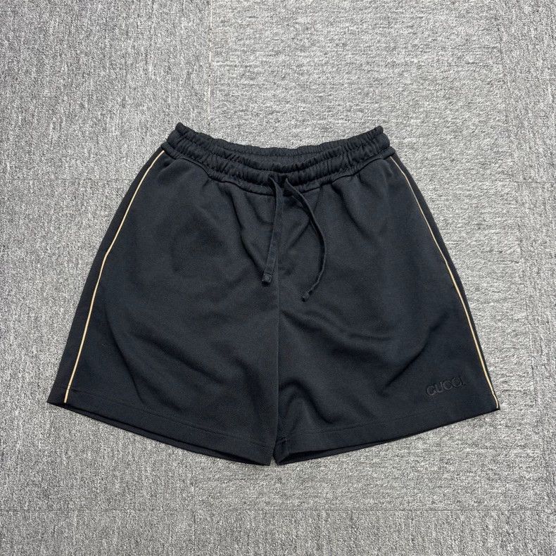 Gucci Gucci Logo Shorts in Black Color-dmc Size US 30 / EU 46 - 1 Thumbnail
