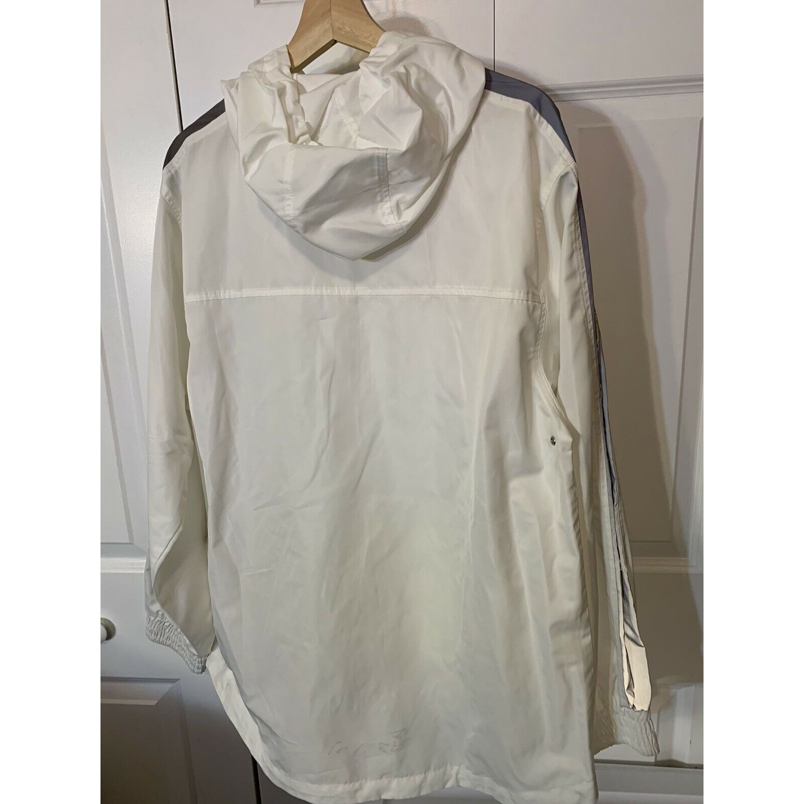 Guess Guess x Sean wotherspoon 1/4 Zip Men’s Jacket Sz M White Gra Size US M / EU 48-50 / 2 - 12 Thumbnail