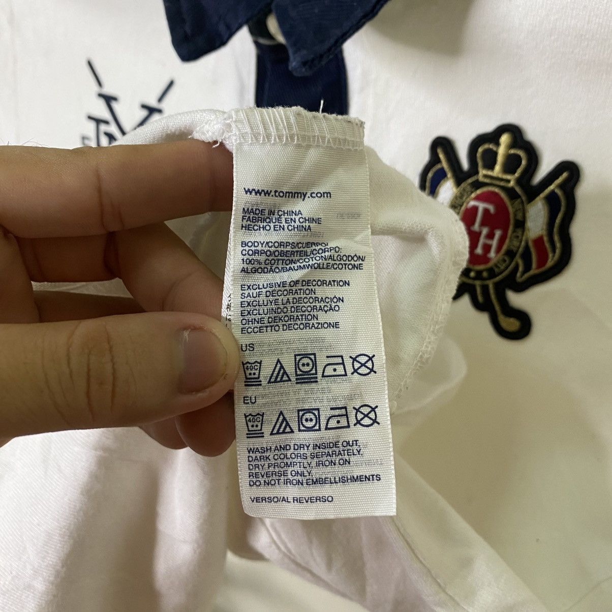 Tommy Hilfiger Vintage Y2K Tommy Hilfiger Golf Polo T Shirt Size US S / EU 44-46 / 1 - 4 Thumbnail