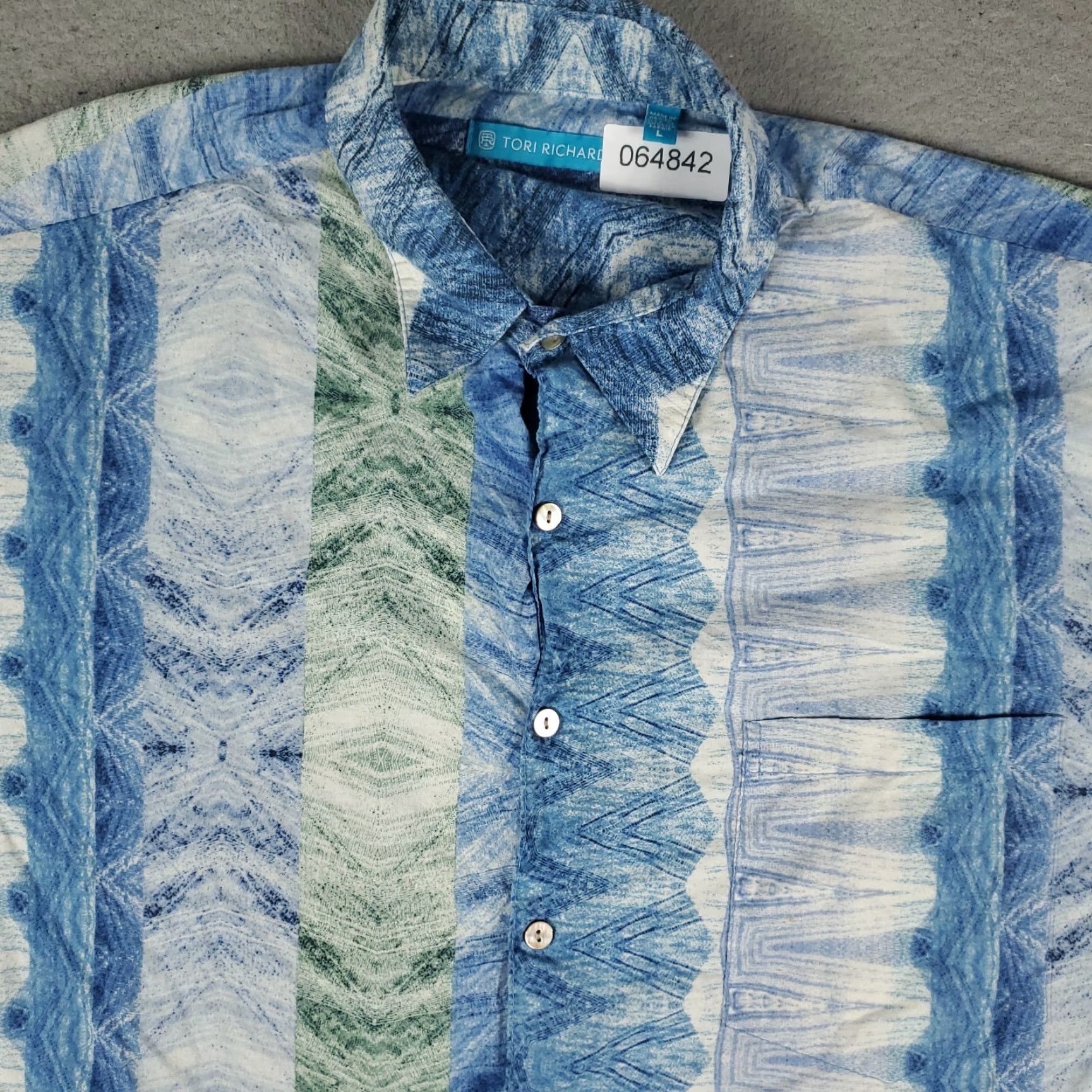 Tori Richard Tori Richard Shirt Mens Large Blue Abstract Hawaiian Button Up Short Sleeve Size US L / EU 52-54 / 3 - 2 Thumbnail