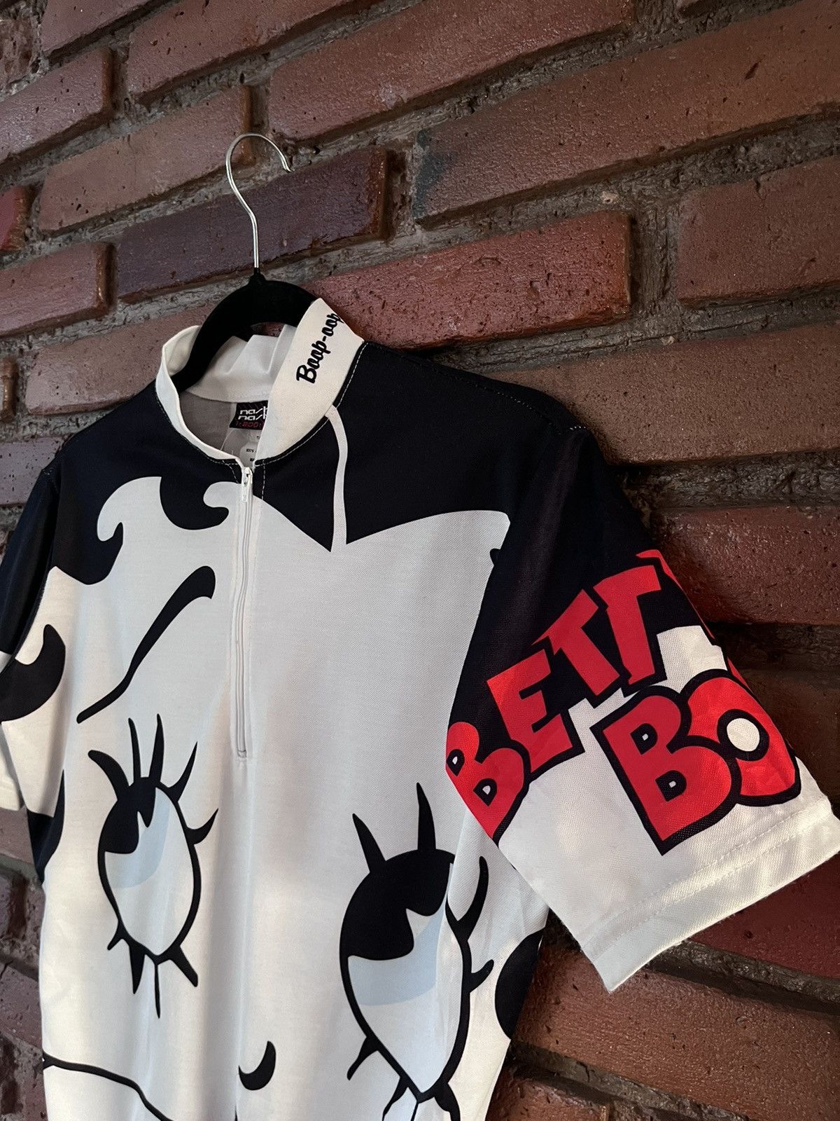 Vintage VNTG 1989 NASHBAR CYCLING JERSEY “BETTY BOOP” Size US M / EU 48-50 / 2 - 3 Thumbnail