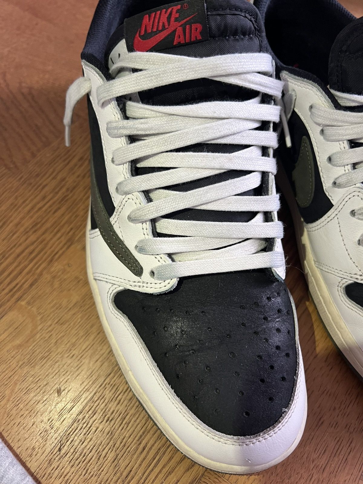 Jordan Brand × Travis Scott Jordan 1 Retro Low OG SP Travis Scott Olive Size US 11.5 / EU 44-45 - 22 Thumbnail