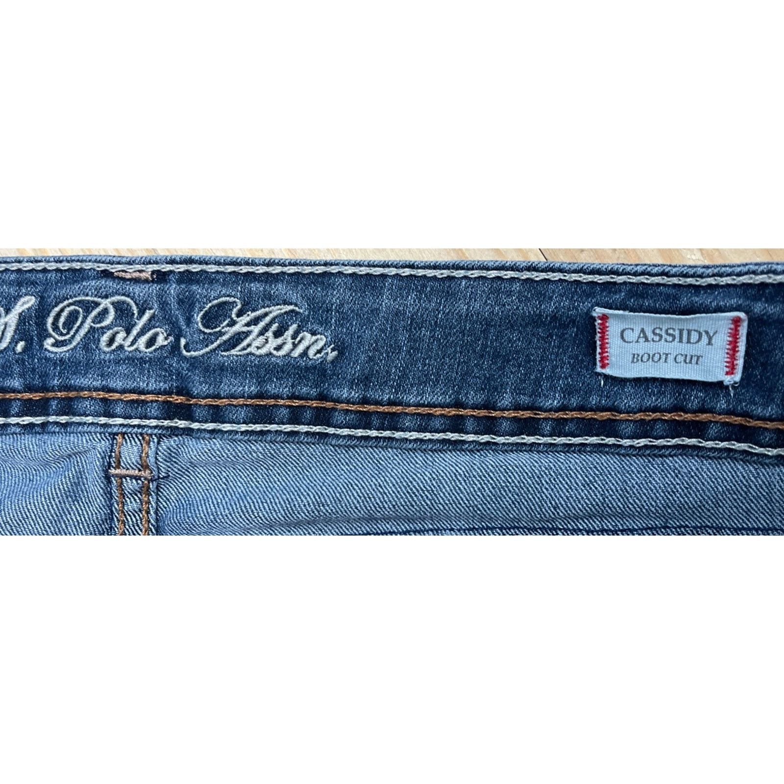 U.S. Polo Assn. US Polo Assn. Cassidy Boot Cut 7/8 Medium Wash Jeans Size 30" / US 8 / IT 44 - 3 Thumbnail