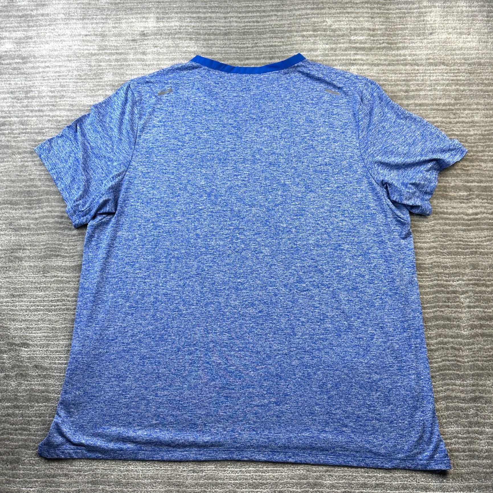 Nike Nike Shirt Mens Extra Large Blue Dri-Fit Running Marathon Gym Rise 365 Size US XL / EU 56 / 4 - 2 Thumbnail