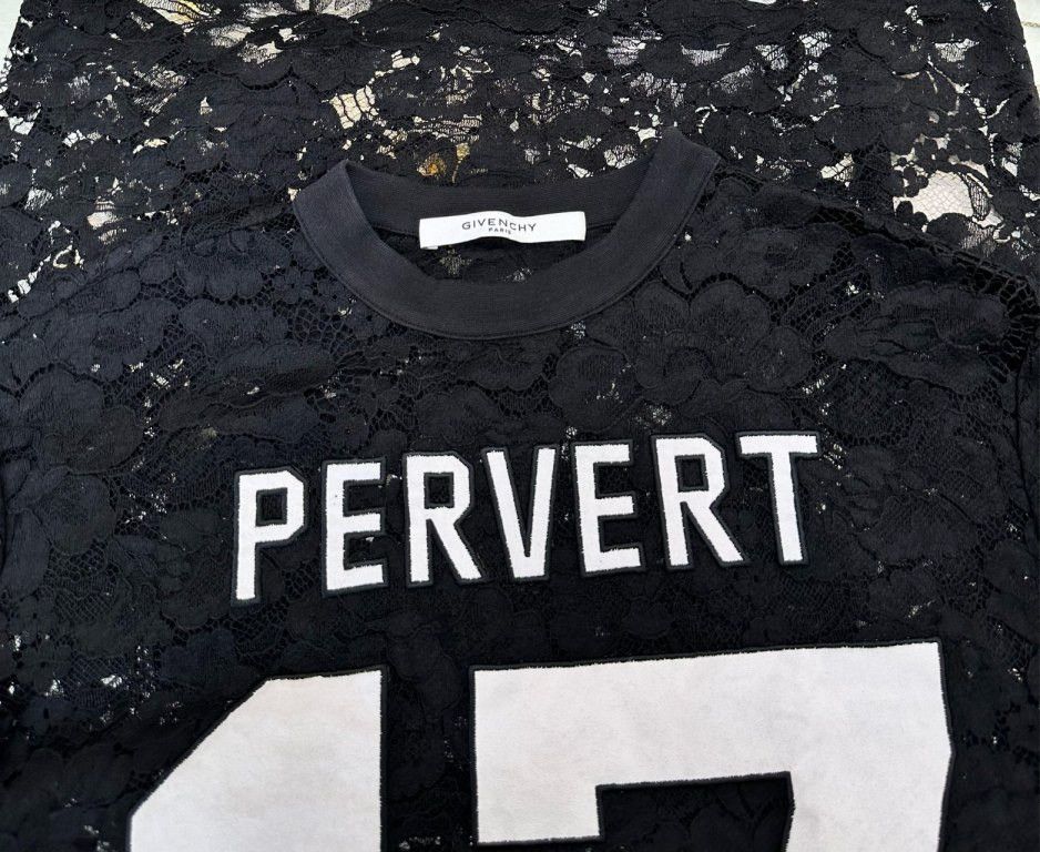 Givenchy Givenchy Black Lace Print Cotton T-Shirt (Size XXS) Size XXS / US 00 / IT 34 - 3 Thumbnail