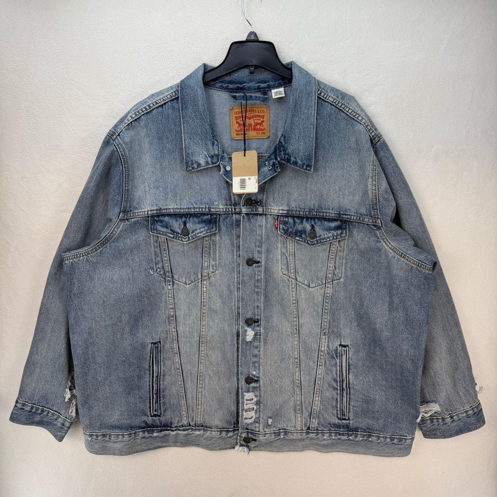 Levi's LEVI'S MEN'S 3XL TRUCKER DENIM JACKET WASH BLUE A57820006 Size US XXL / EU 58 / 5 - 1 Thumbnail