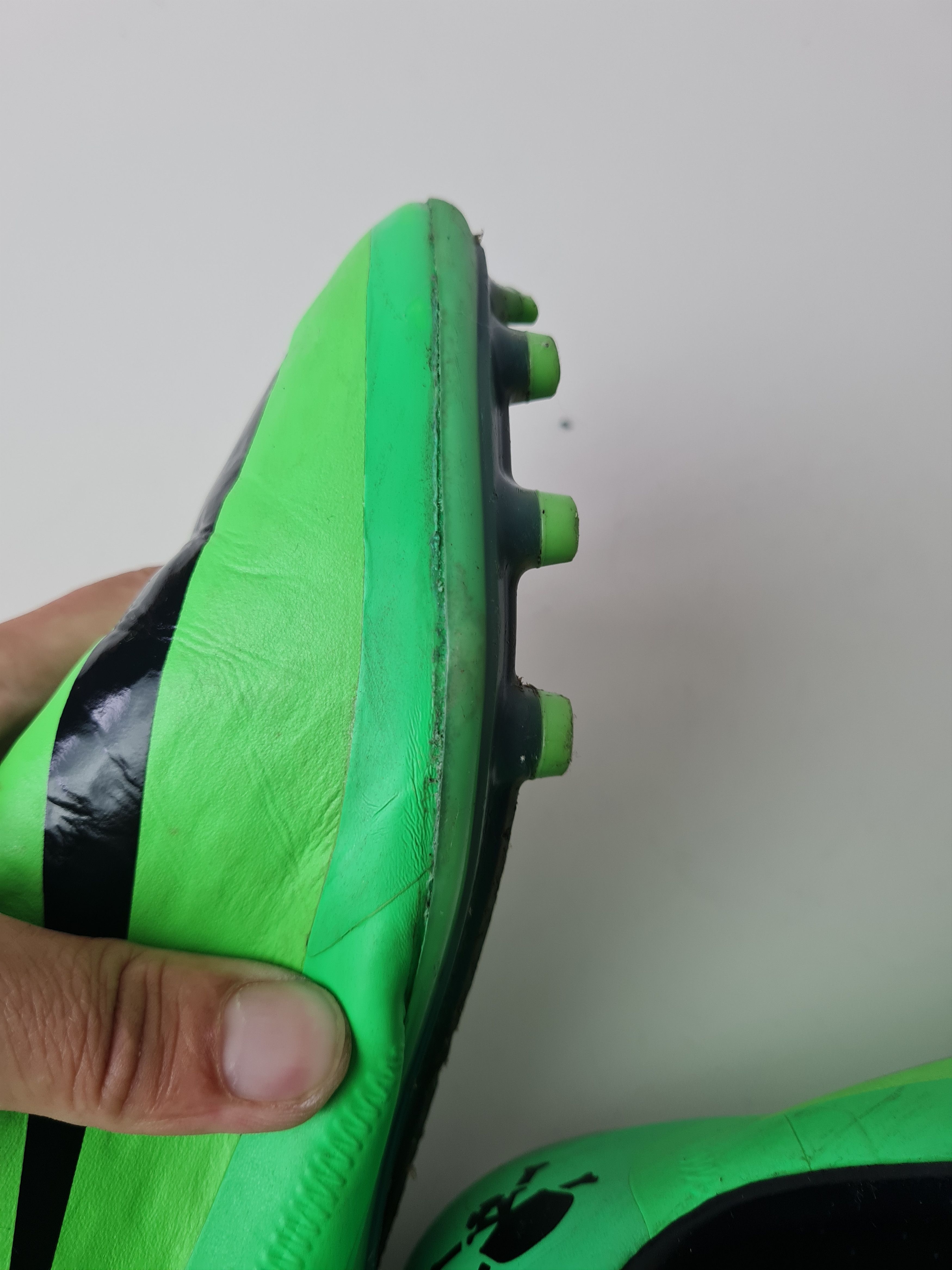 Nike Football Soccer Cleats Nike Hypervenom Phatal FG Green UK8 Size US 9 / EU 42 - 24 Thumbnail