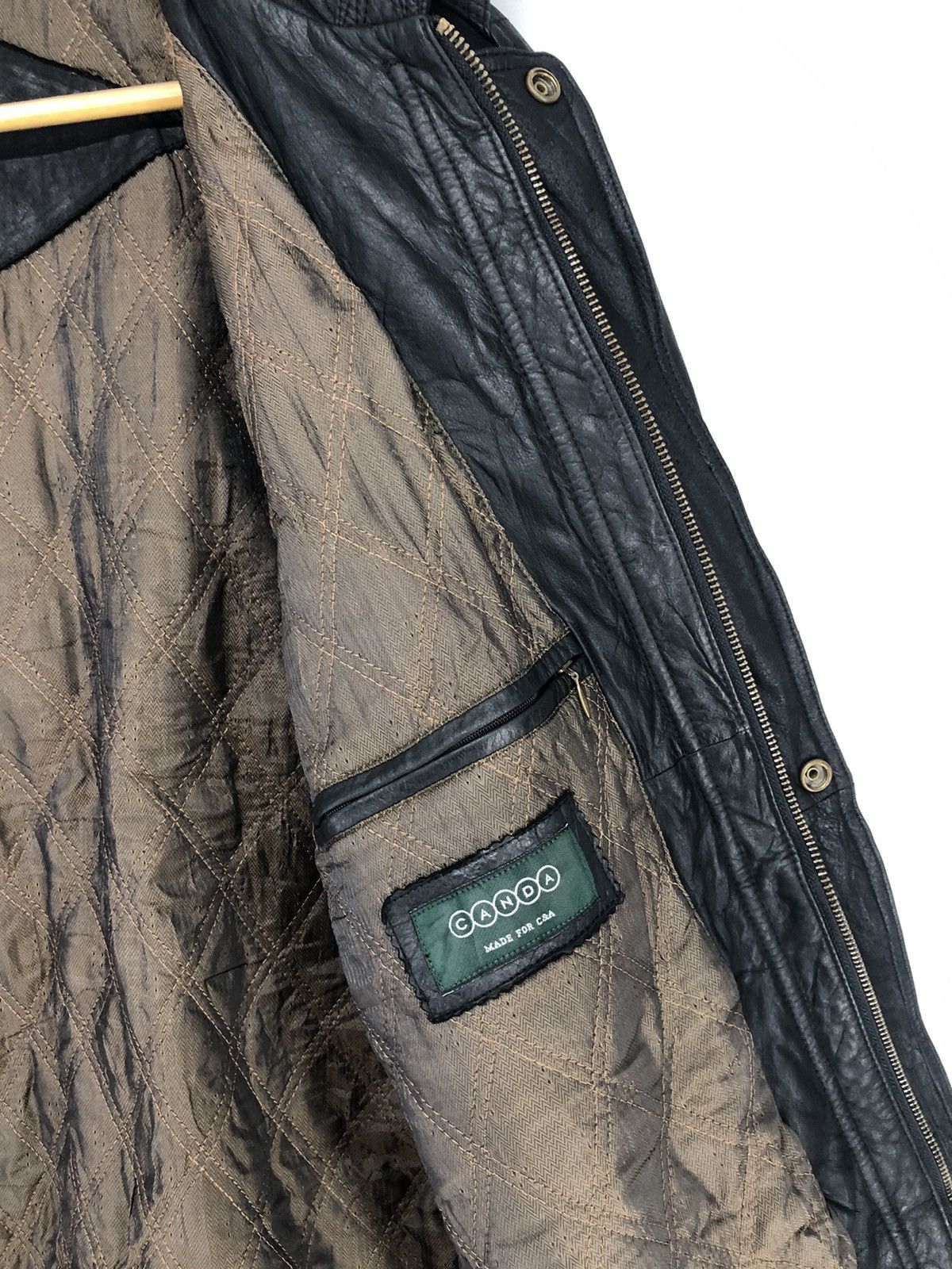 Genuine Leather Vintage C&A San Diego Cowhide Leather Bomber Jacket Size US L / EU 52-54 / 3 - 15 Thumbnail