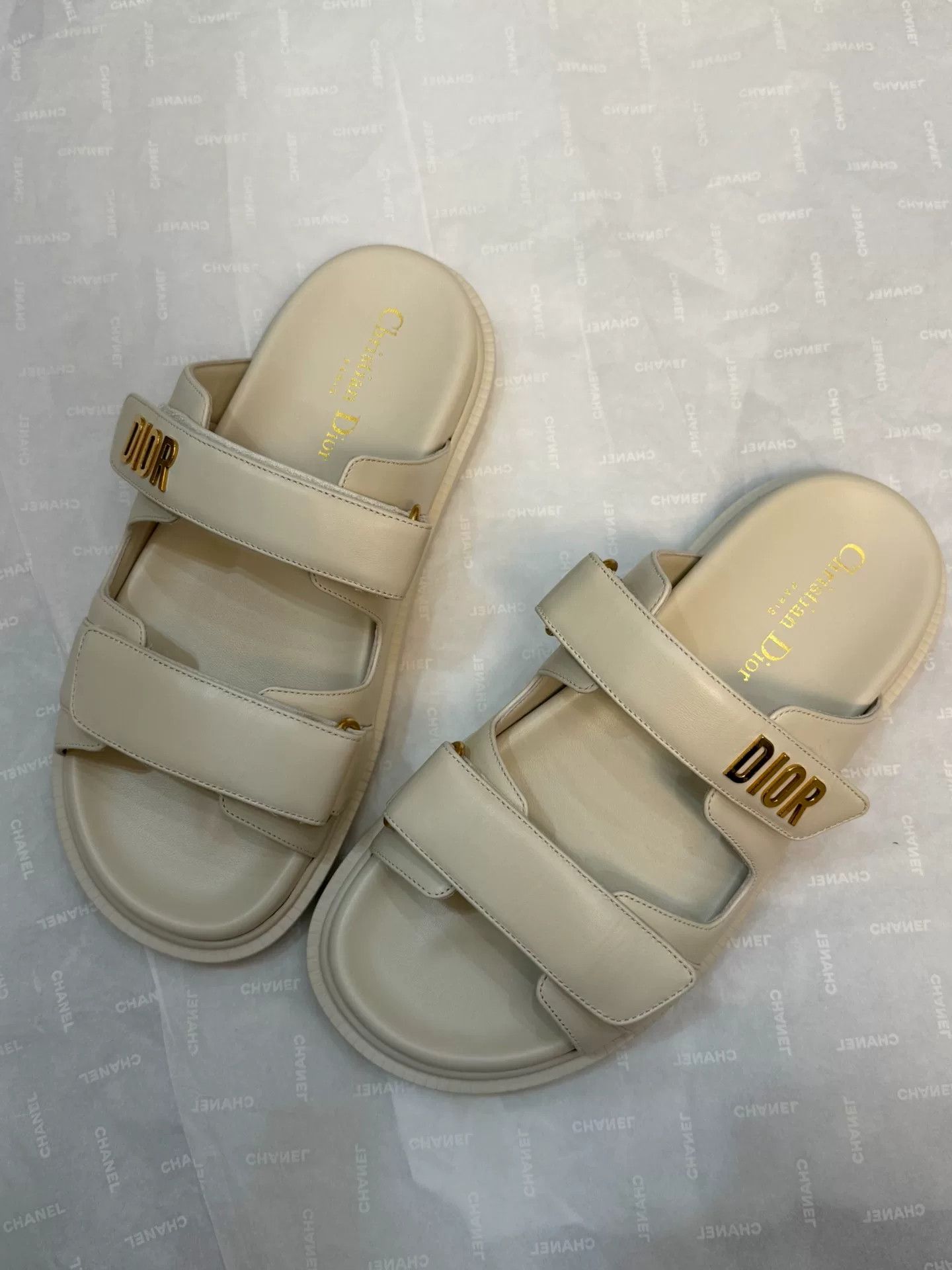 Dior Dior Women's Slippers Size 38 Size US 7 / IT 37 - 1 Thumbnail
