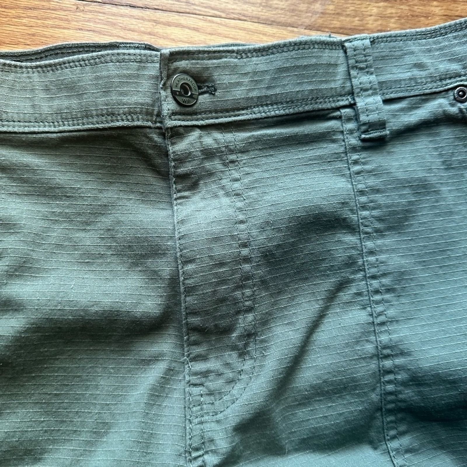 Weatherproof Weatherproof Green Casual Shorts – Size 38 Size US 38 / EU 54 - 8 Thumbnail