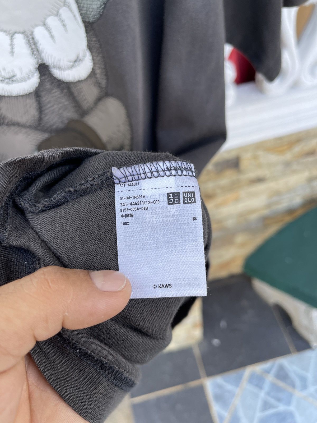 Kaws × Uniqlo Last Drop🔥Rare🔥SUN FADED Japanese KAWS Tokyo First Tee Size US XL / EU 56 / 4 - 6 Thumbnail