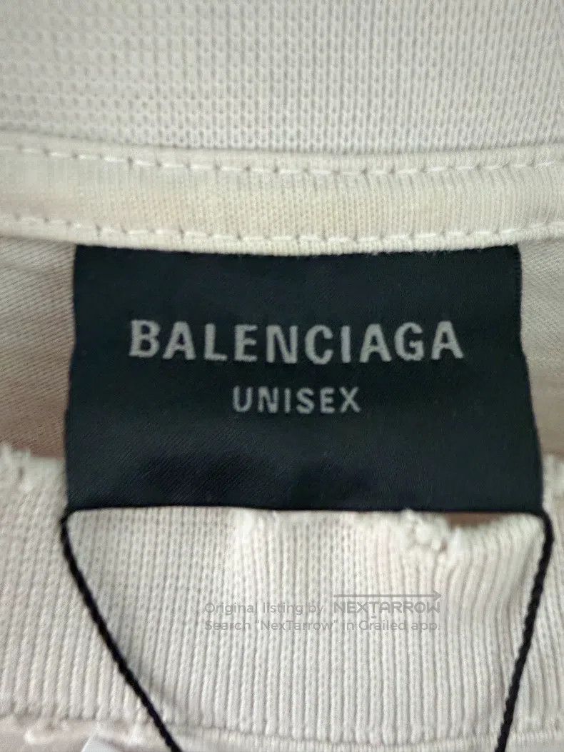 Balenciaga Balenciaga Front and Back Faded Logo Short Sleeve Beige Size US L / EU 52-54 / 3 - 3 Thumbnail
